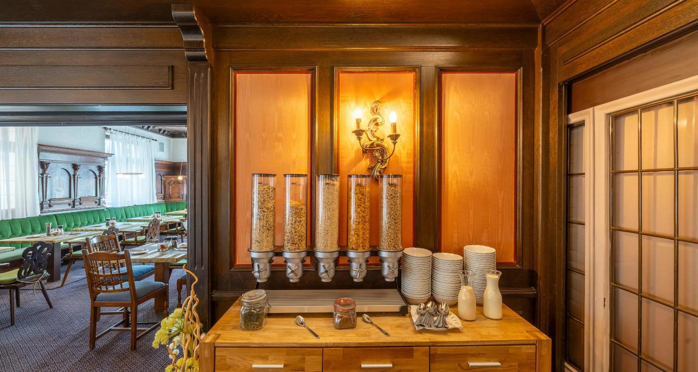 Buffet breakfast in PLAZA Hotel Buchhorner Hof