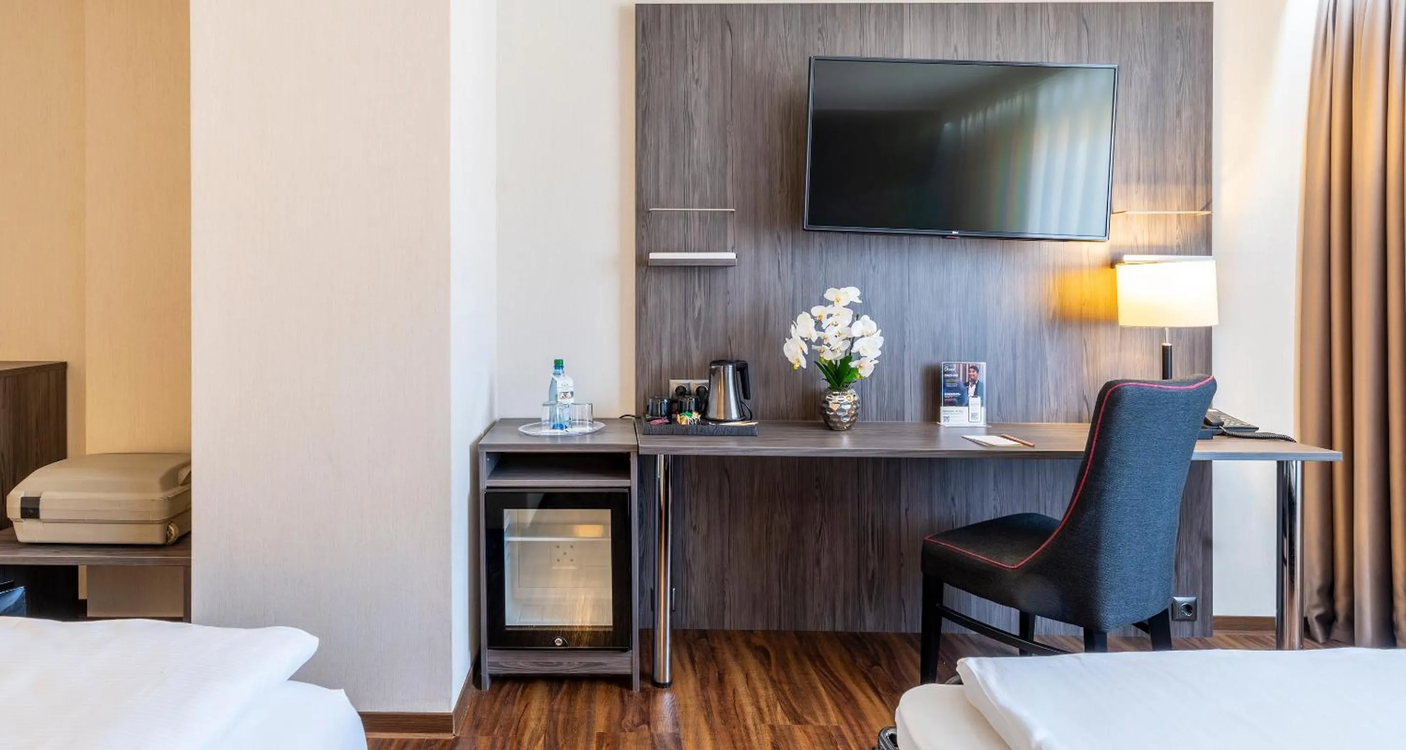 TV and multimedia, Bed in PLAZA Hotel Buchhorner Hof