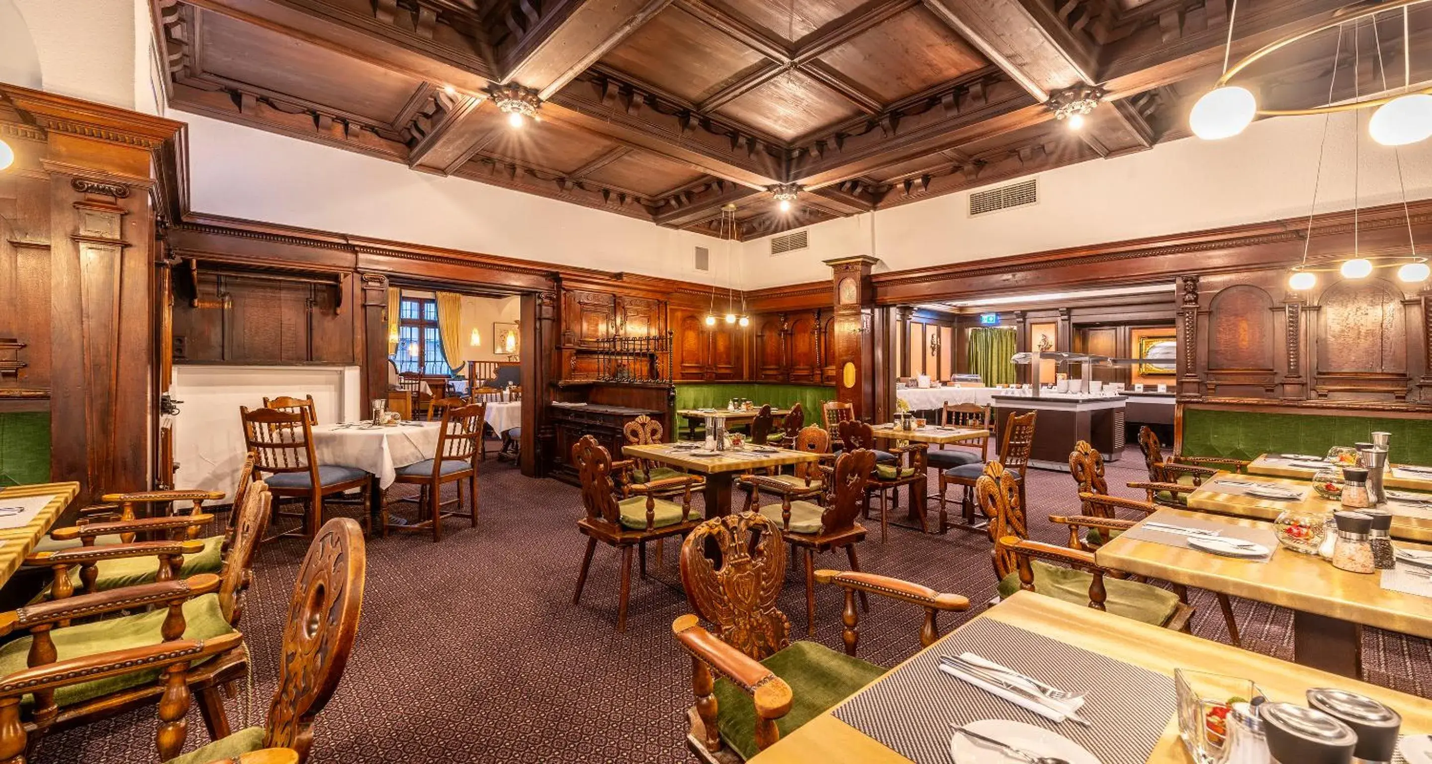 Breakfast in PLAZA Hotel Buchhorner Hof Breakfast in PLAZA Hotel Buchhorner Hof