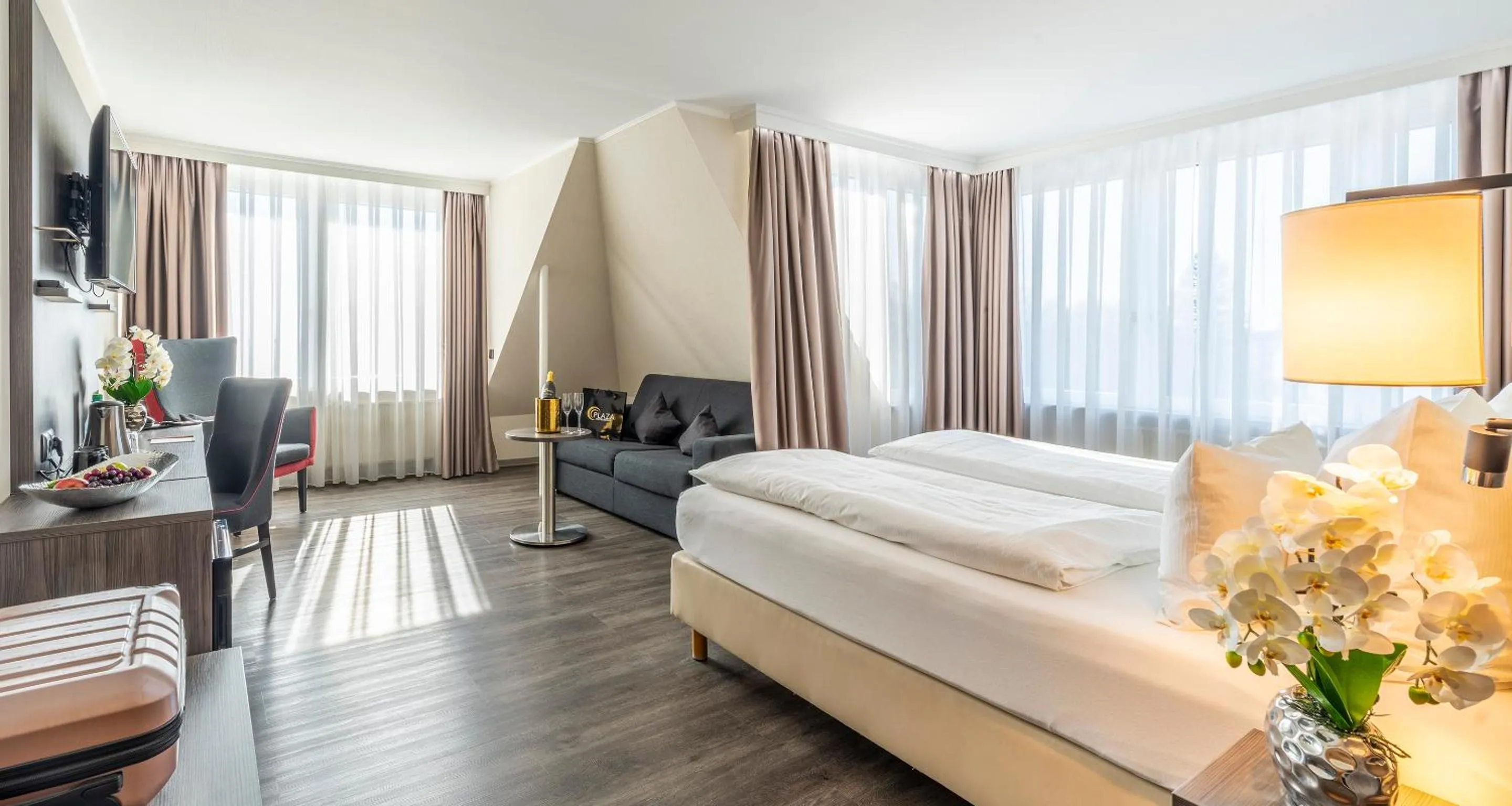 Bed in PLAZA Hotel Buchhorner Hof