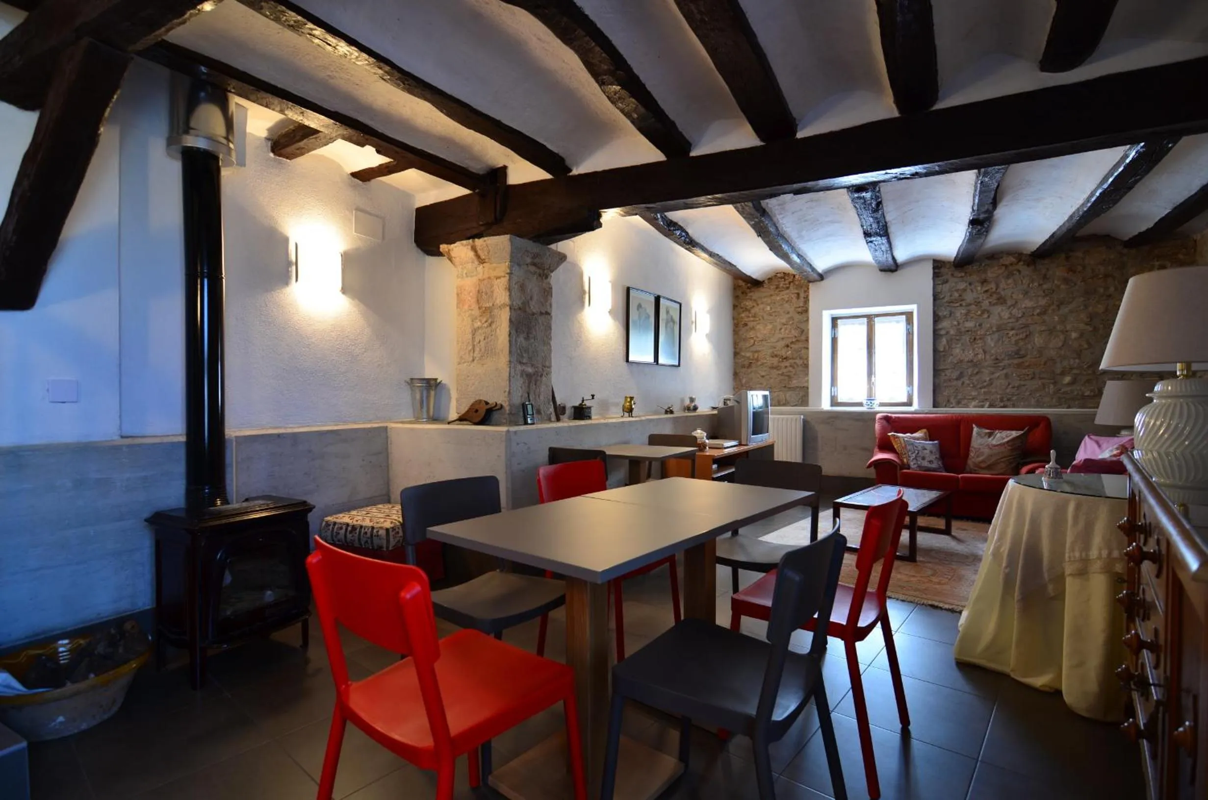 Restaurant/places to eat in Casa de la Cadena