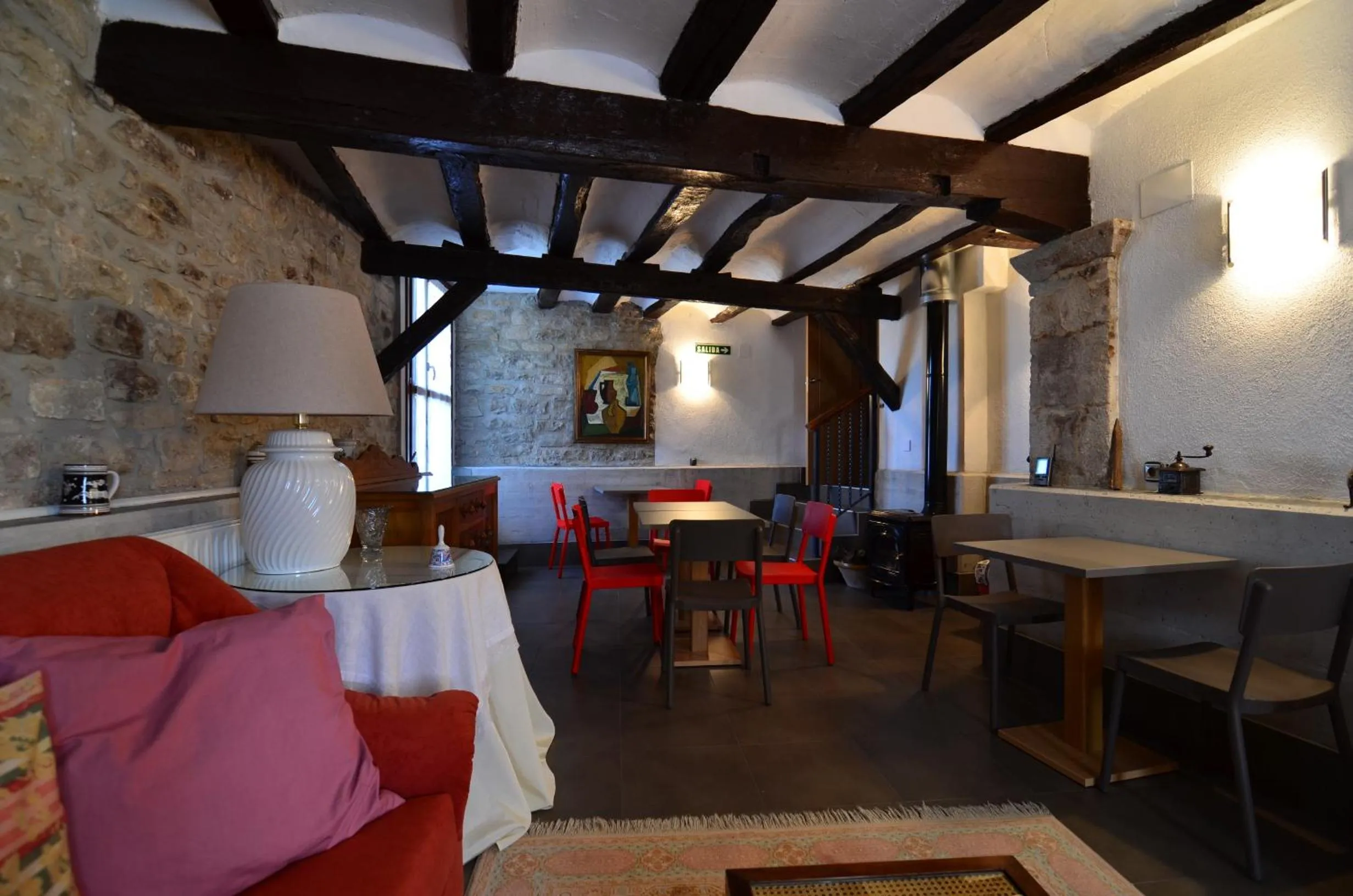 Restaurant/places to eat in Casa de la Cadena