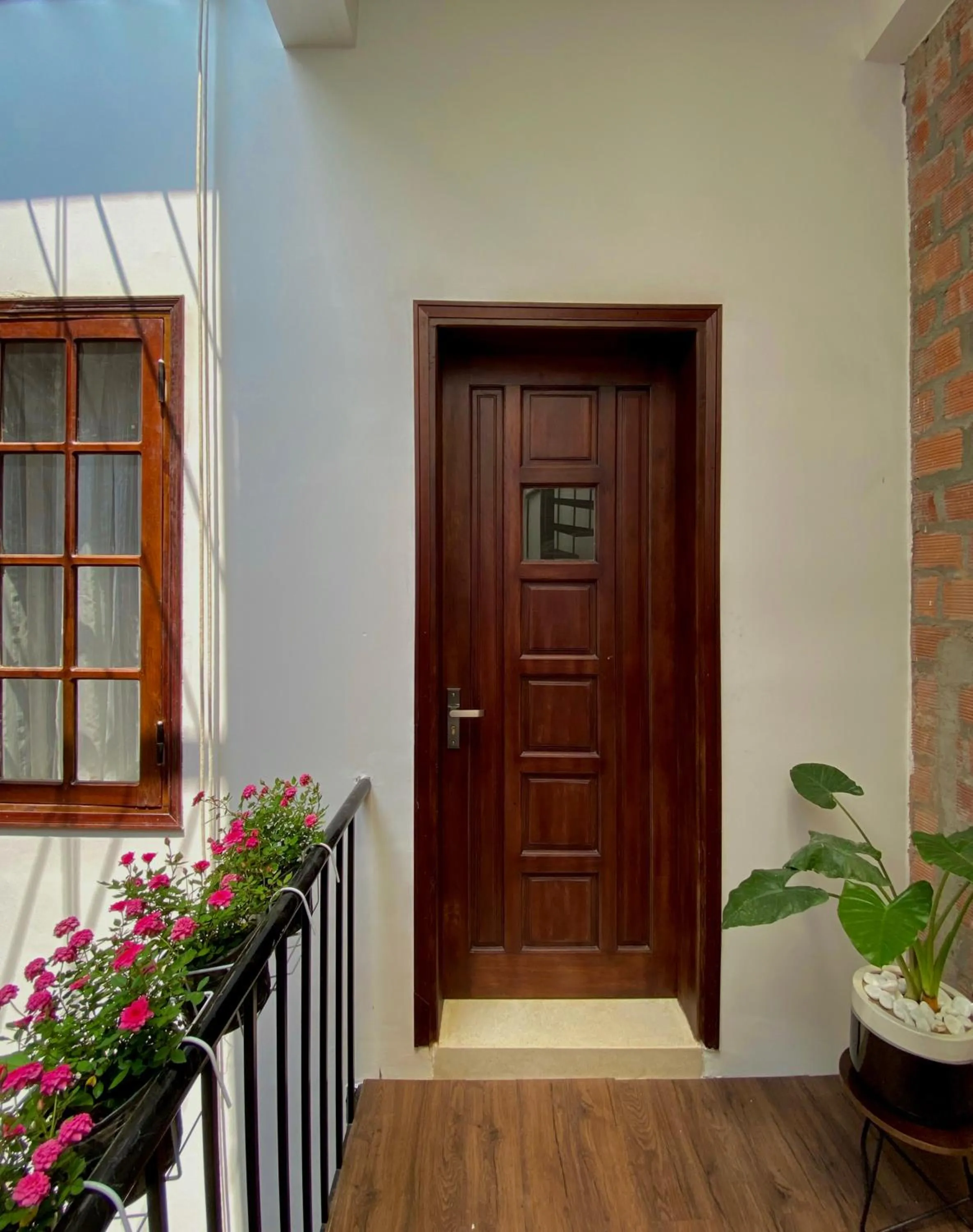 Facade/entrance in Okra Hoian