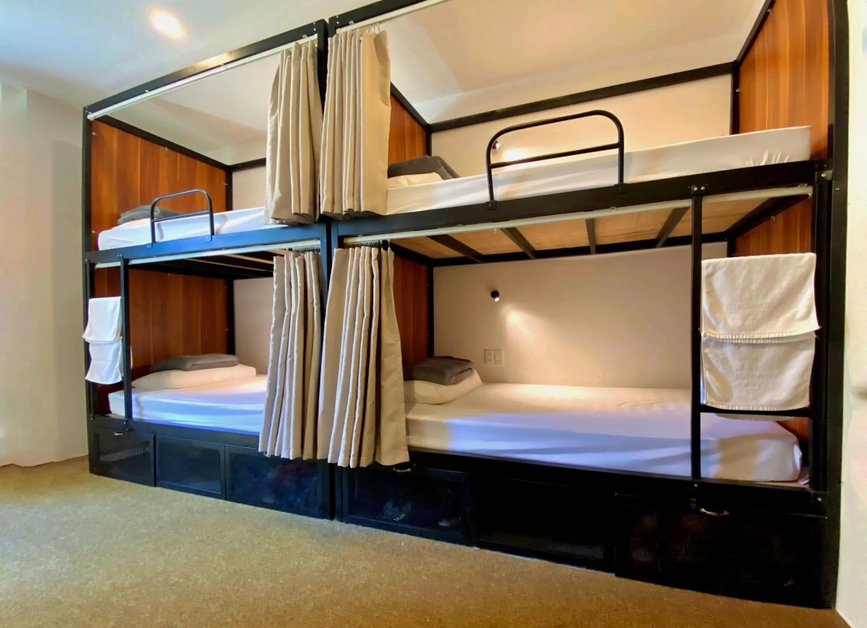 bunk bed, Bed in Okra Hoian