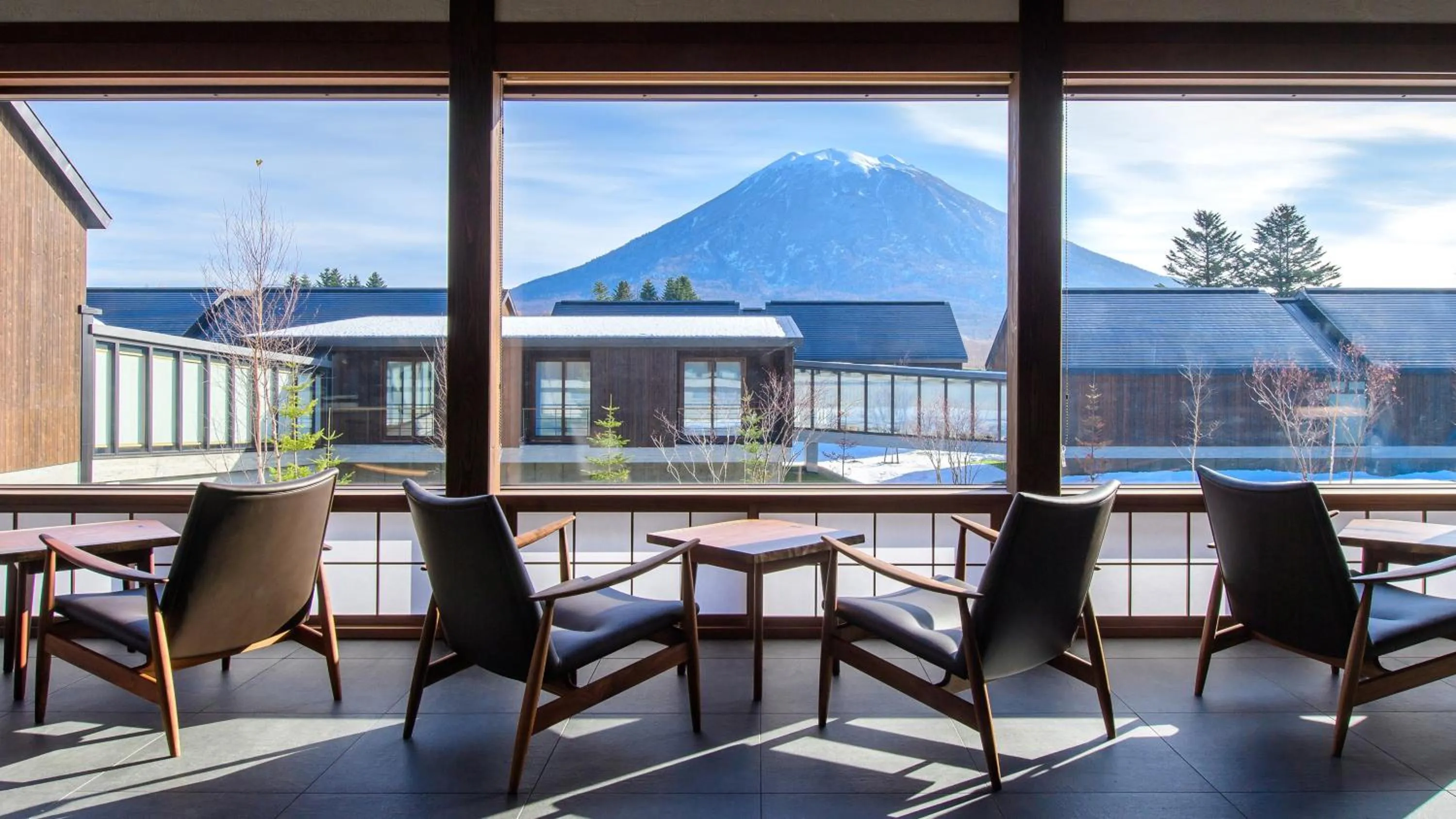 Lobby or reception in NISEKO Inn of Youtei Raku Suisan