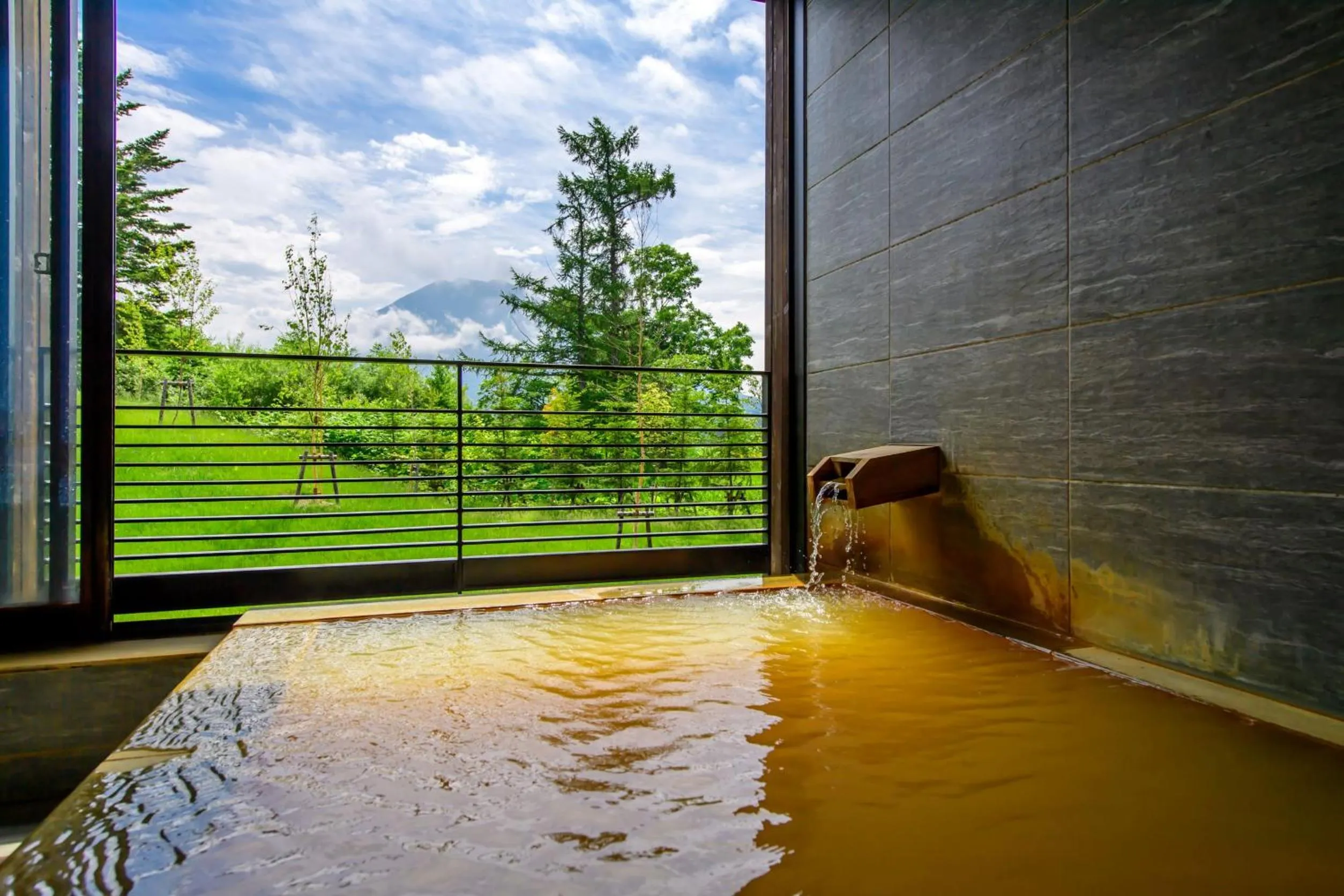 NISEKO Inn of Youtei Raku Suisan