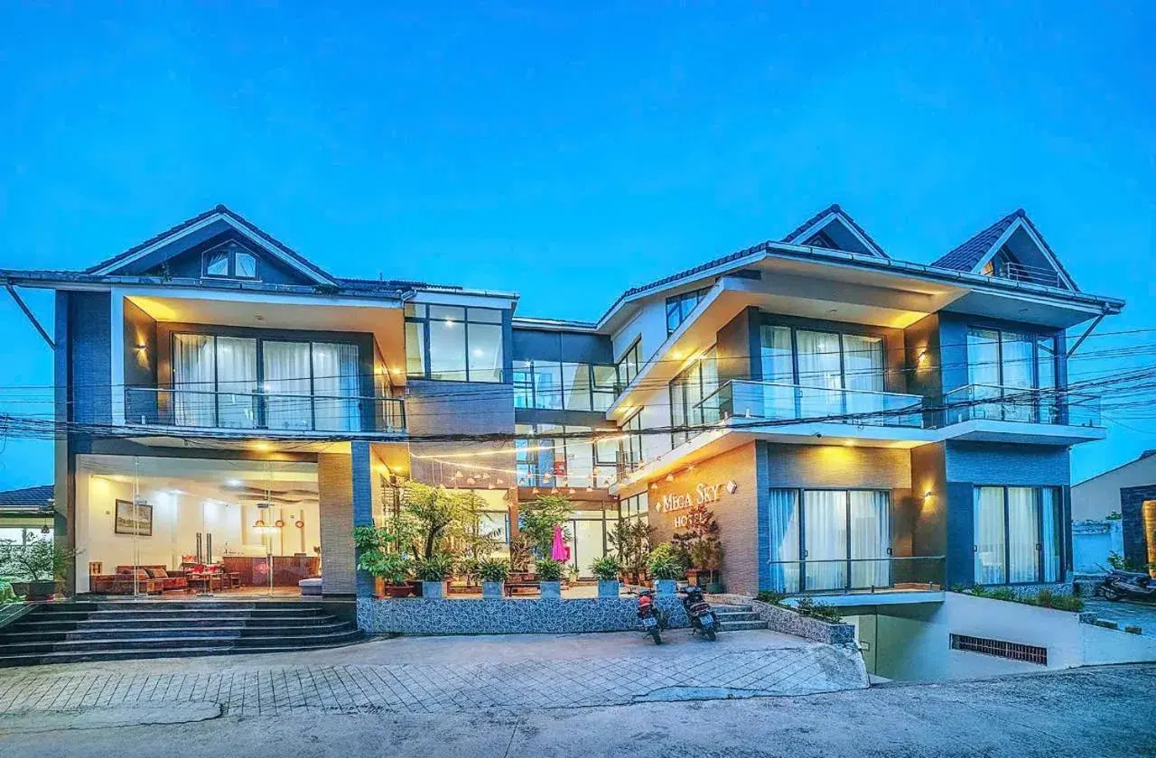 Property building in Mega Sky Dalat Hotel Property building in Mega Sky Dalat Hotel