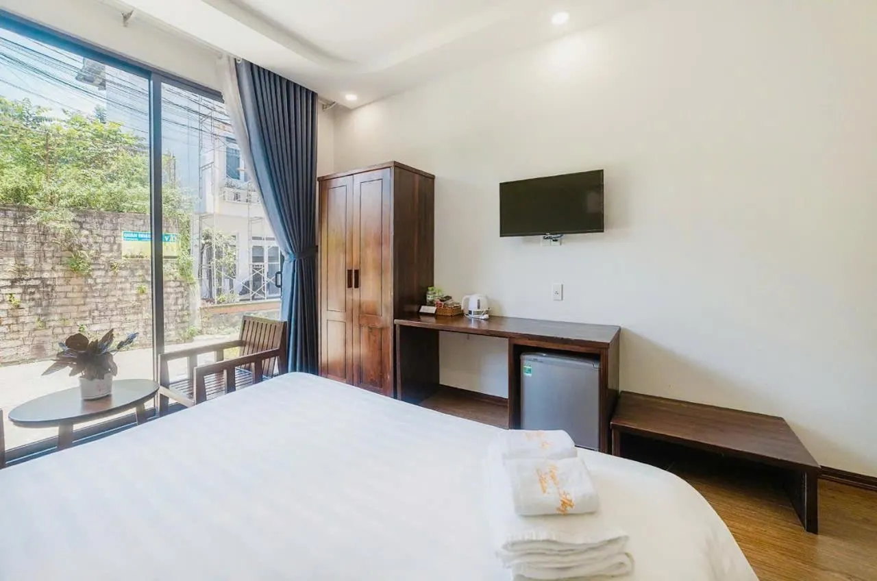 Bed in Mega Sky Dalat Hotel