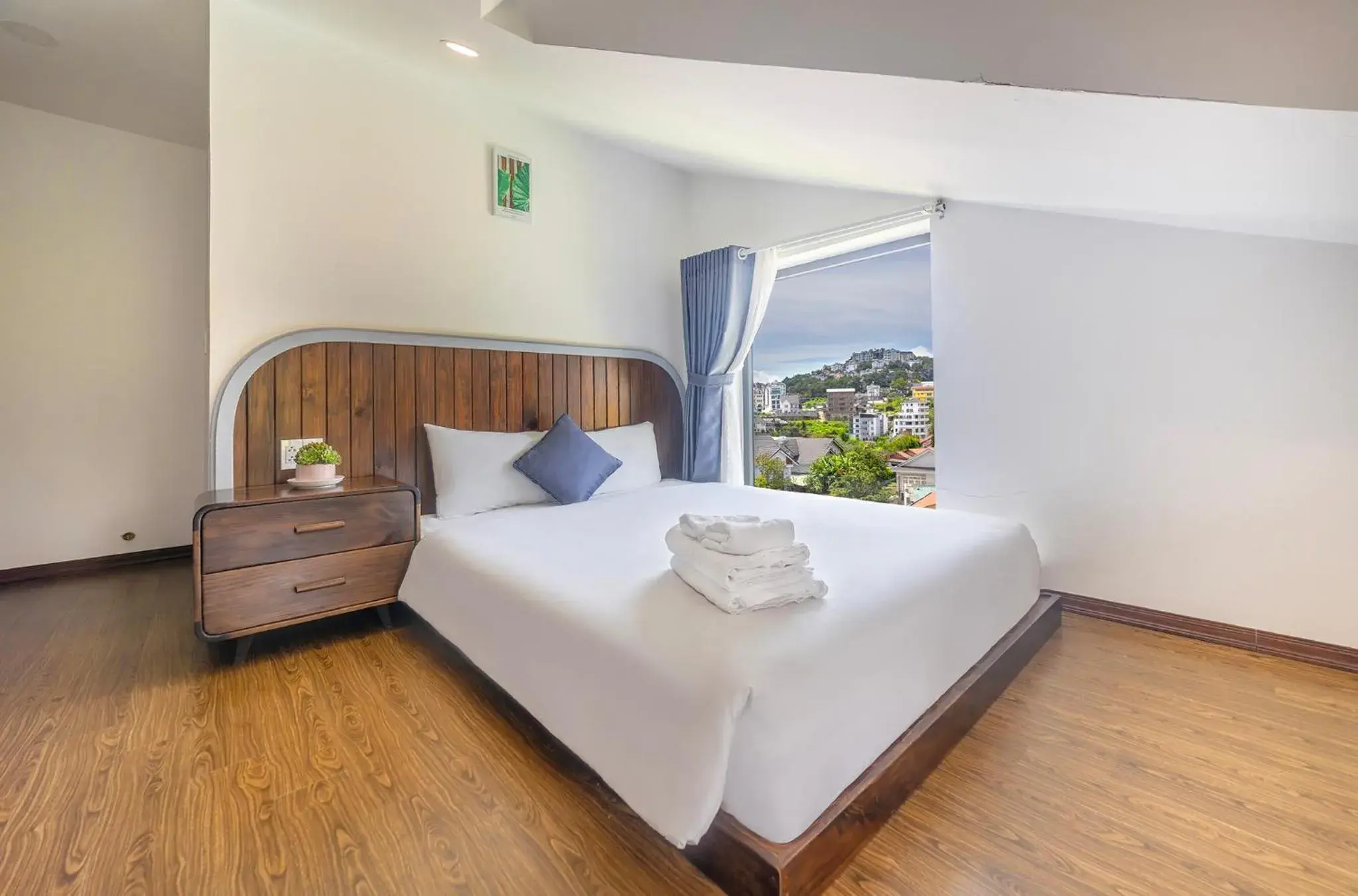 Bed in Mega Sky Dalat Hotel Bed in Mega Sky Dalat Hotel