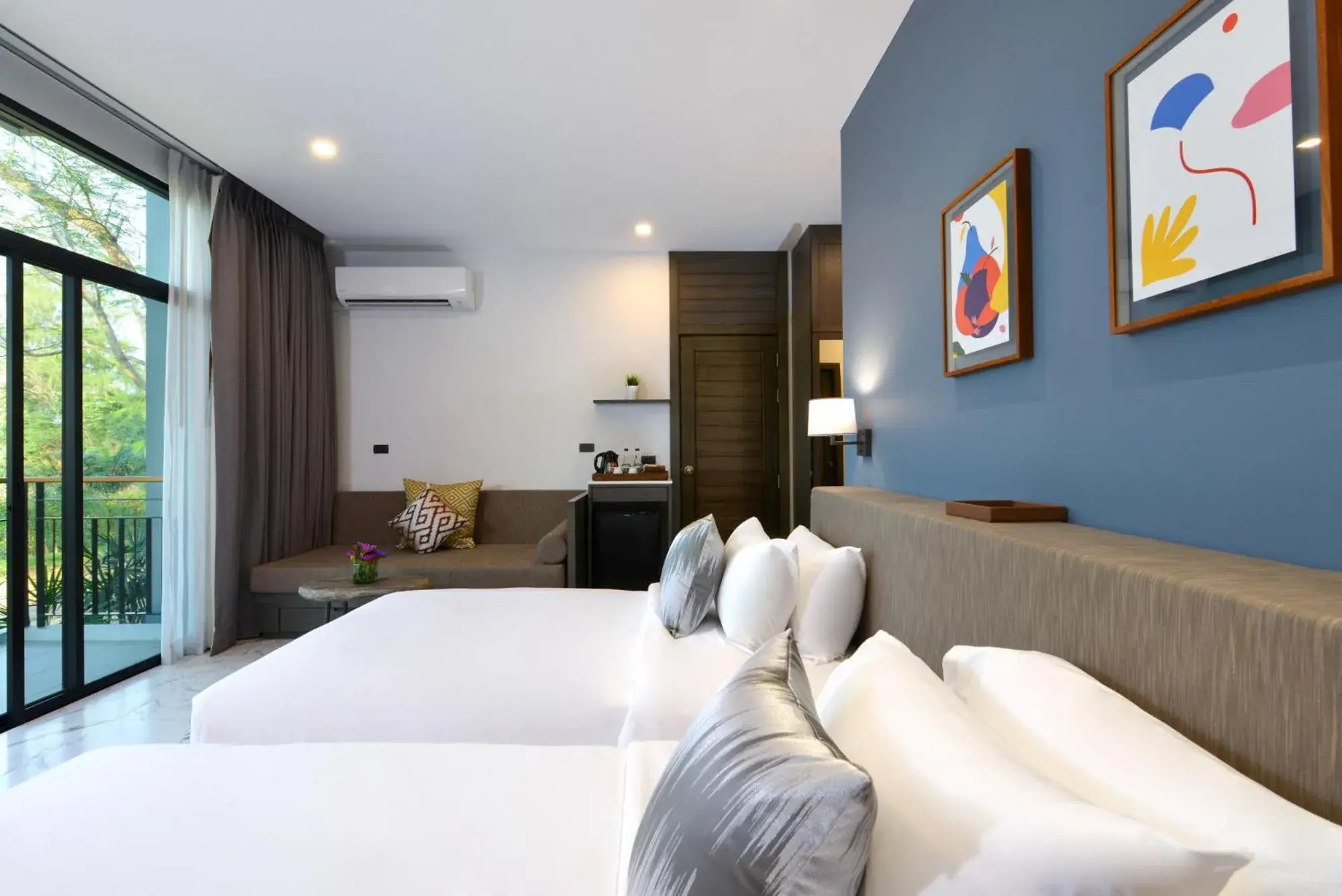 Photo of the whole room, Bed in Sappaya Hotel By Lotus Valley Golf Resort Photo of the whole room, Bed in Sappaya Hotel By Lotus Valley Golf Resort