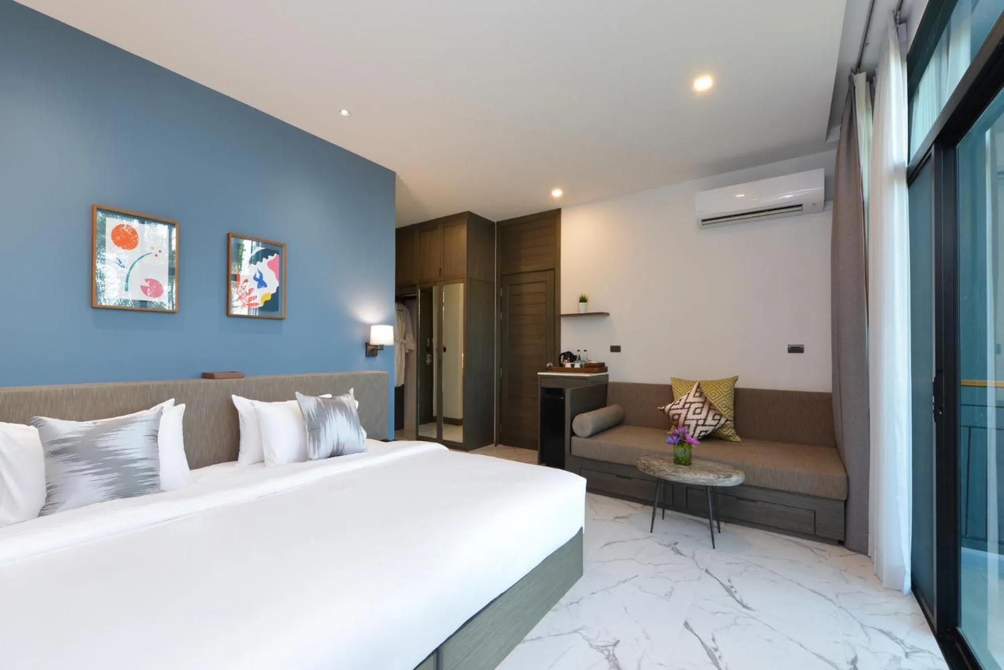 Photo of the whole room, Bed in Sappaya Hotel By Lotus Valley Golf Resort