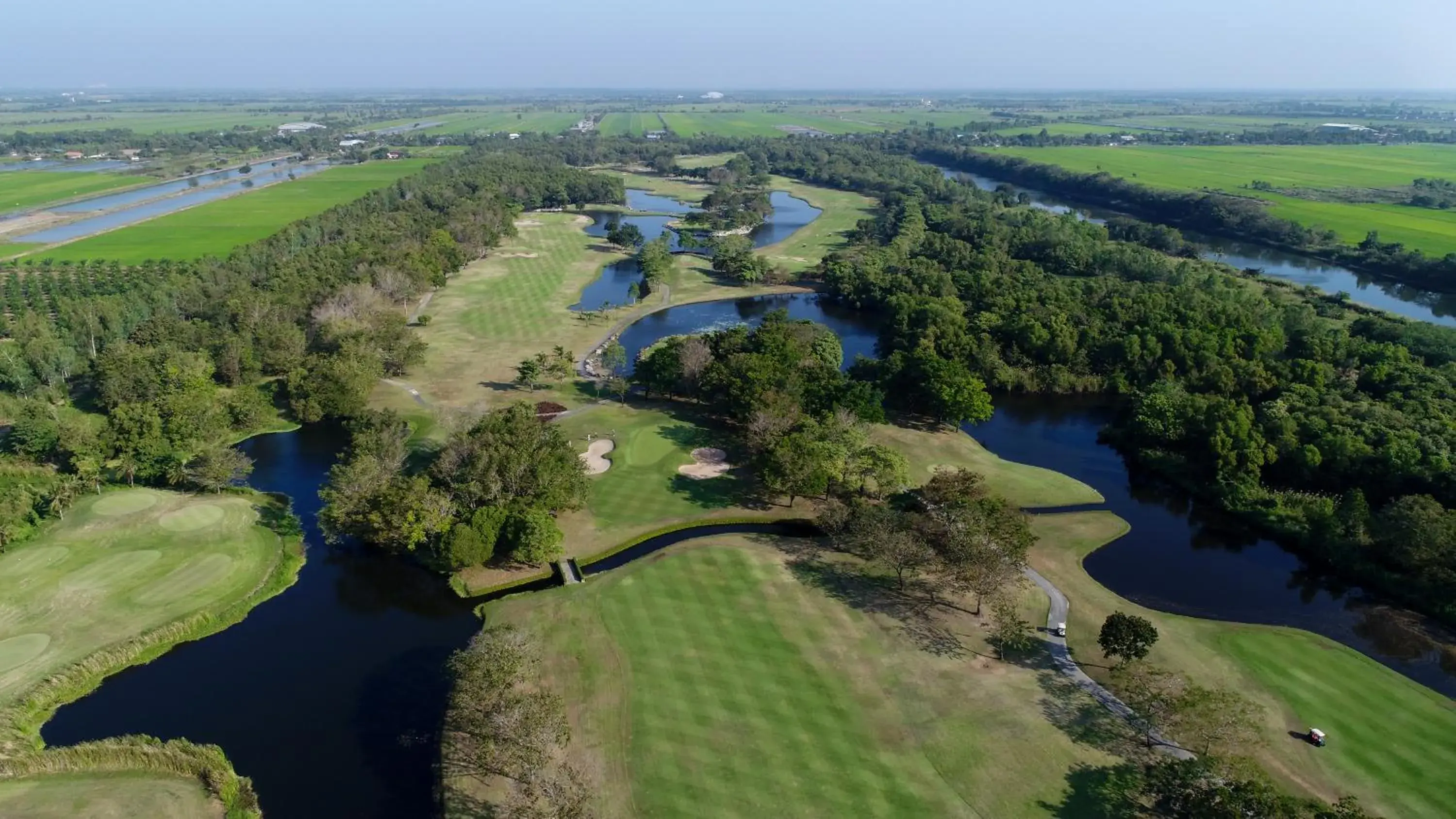 Property building in Sappaya Hotel By Lotus Valley Golf Resort Property building in Sappaya Hotel By Lotus Valley Golf Resort