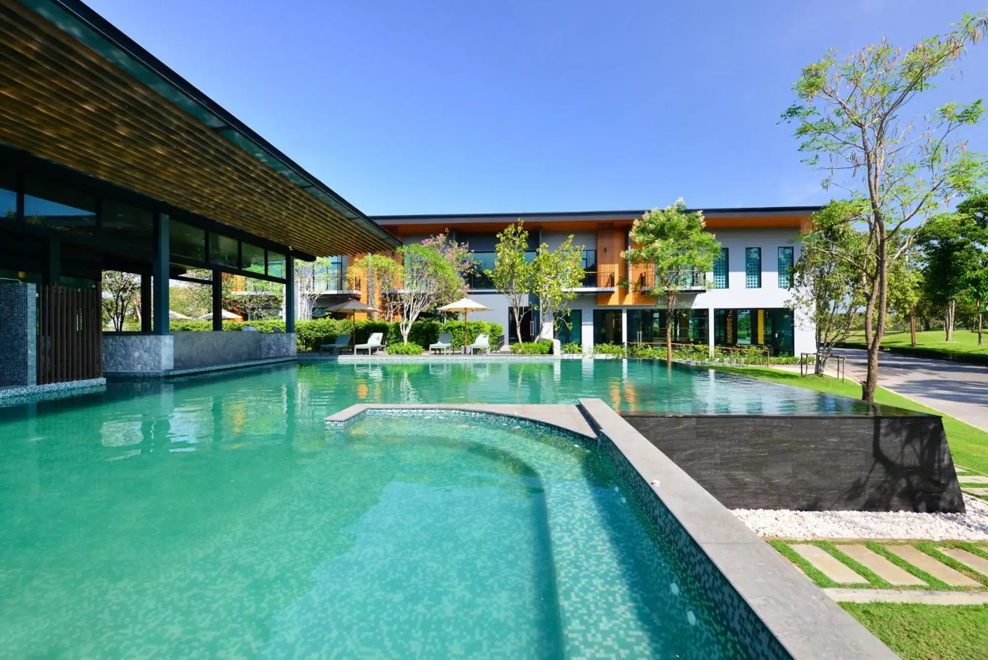 Swimming pool in Sappaya Hotel By Lotus Valley Golf Resort Swimming pool in Sappaya Hotel By Lotus Valley Golf Resort