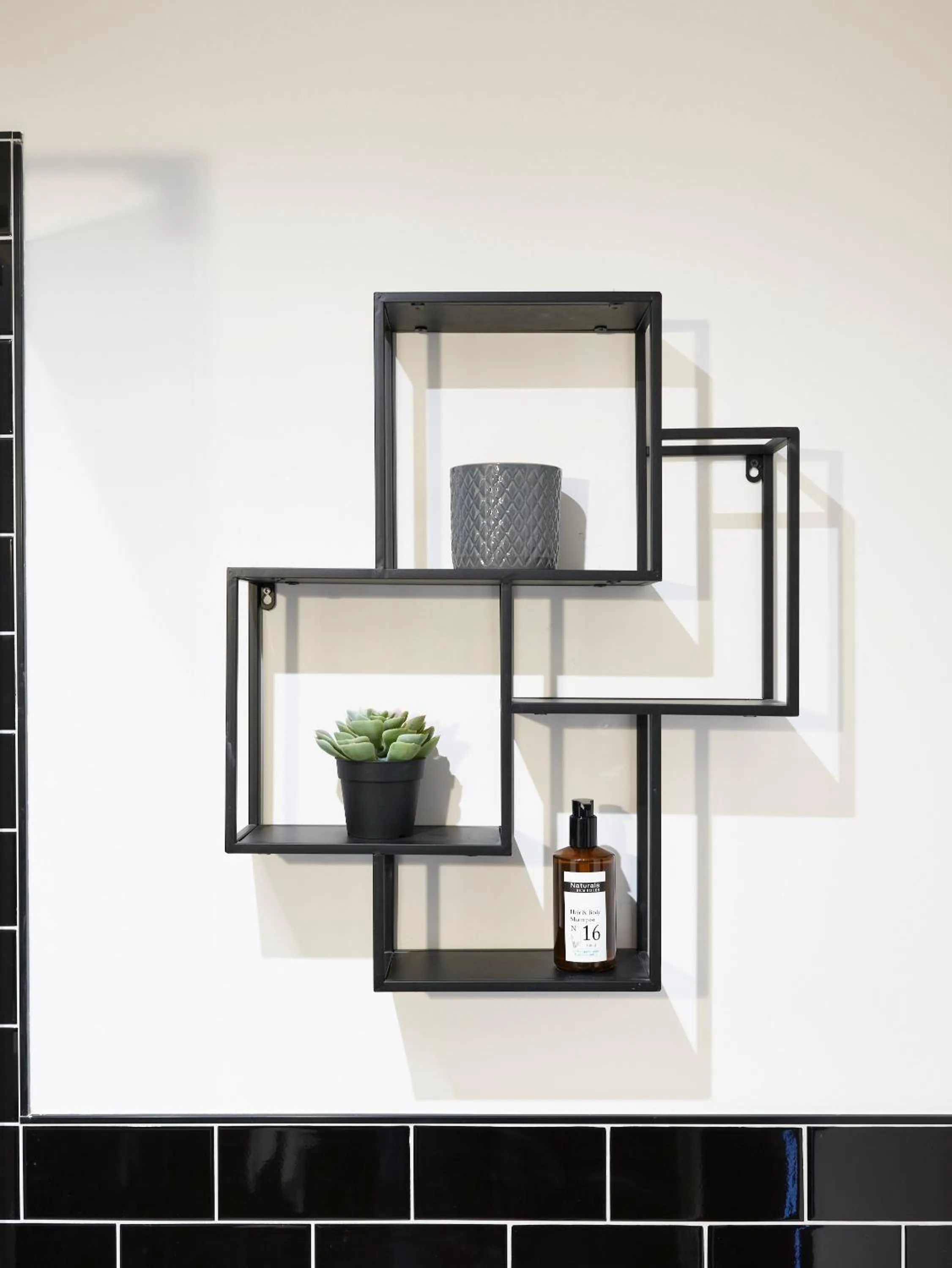 Bathroom in PHNX Aparthotel Hamburg