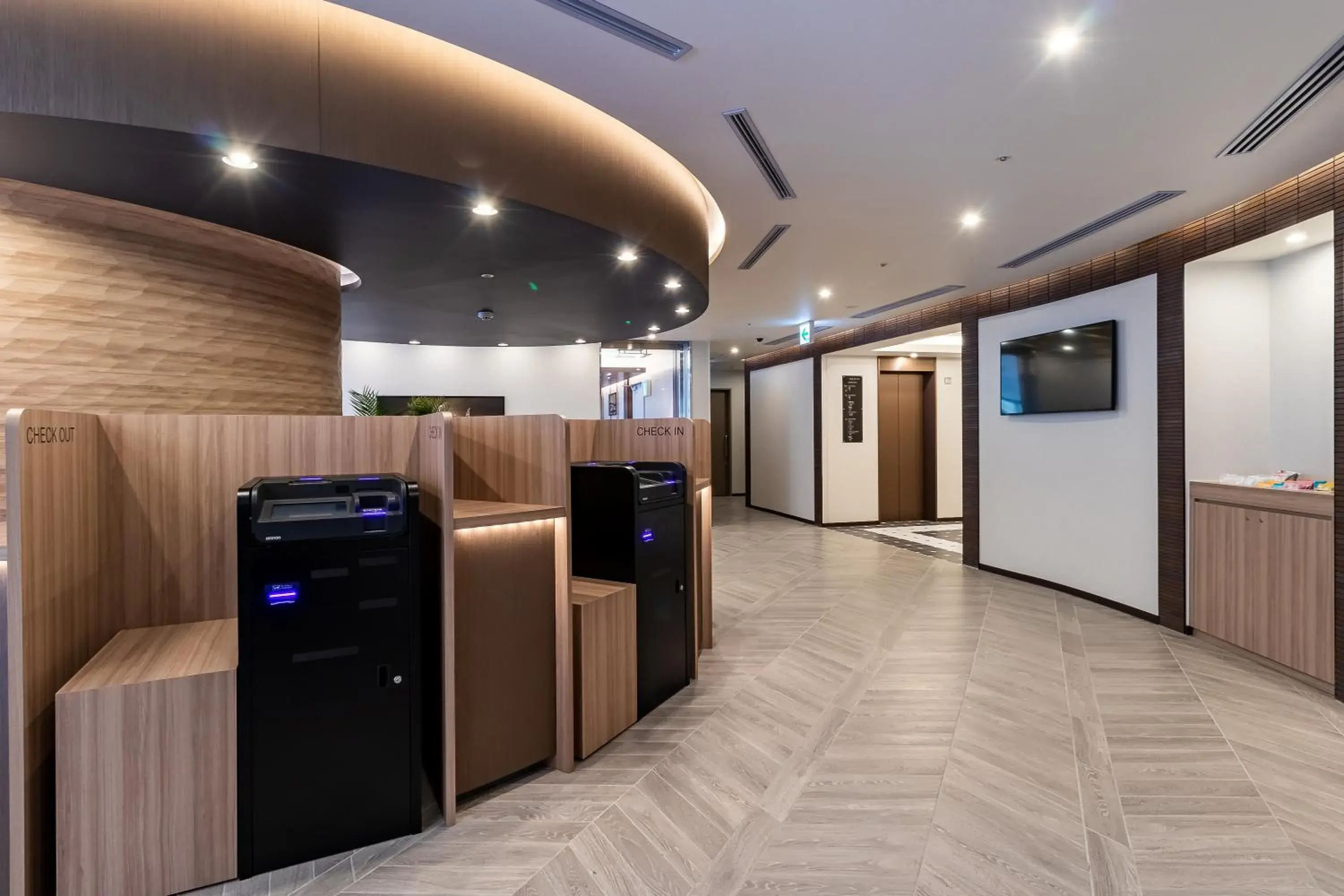 Lobby or reception in Sotetsu Fresa Inn Yokohama Higashiguchi Lobby or reception in Sotetsu Fresa Inn Yokohama Higashiguchi