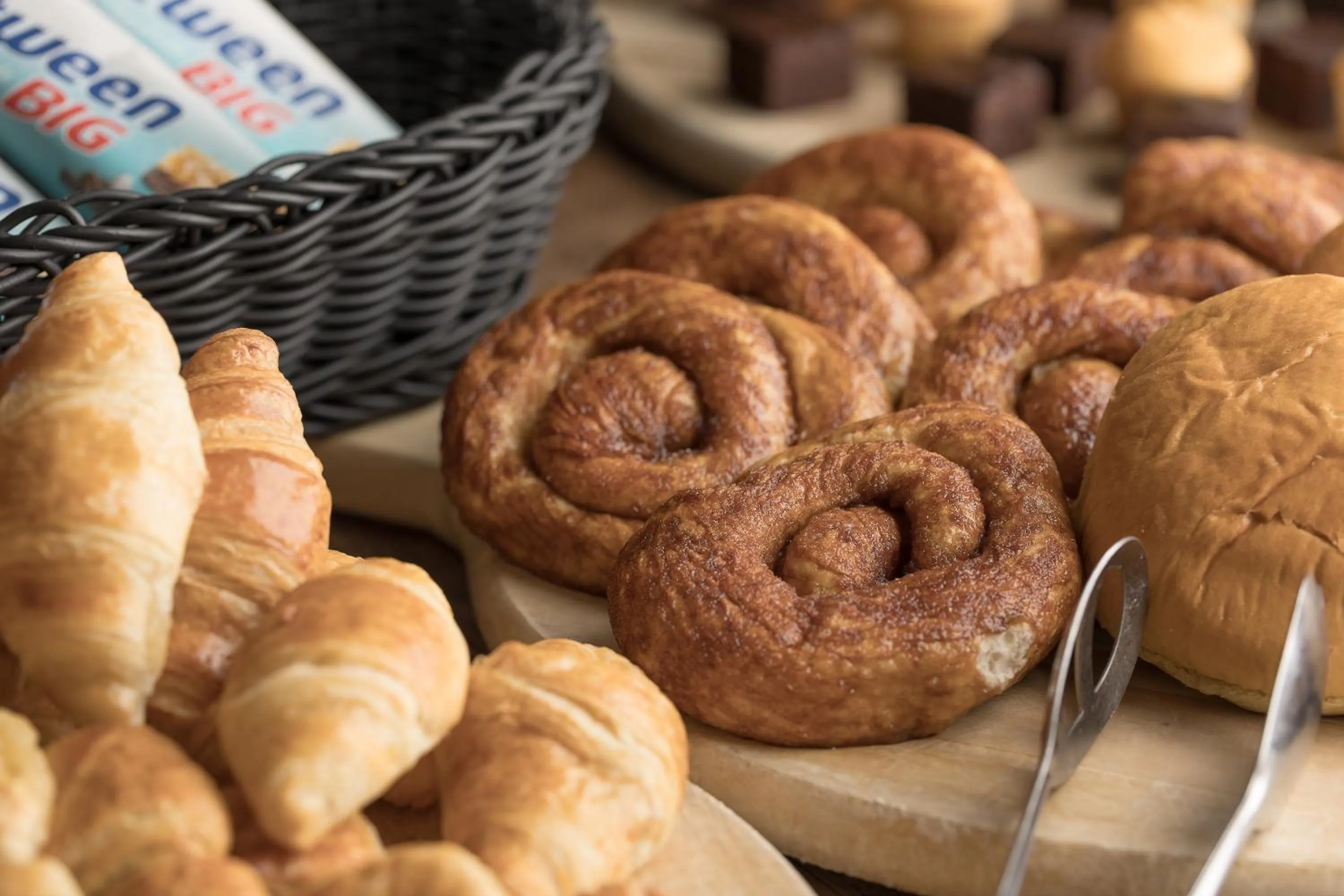 Buffet breakfast in Suites Boulevard 17