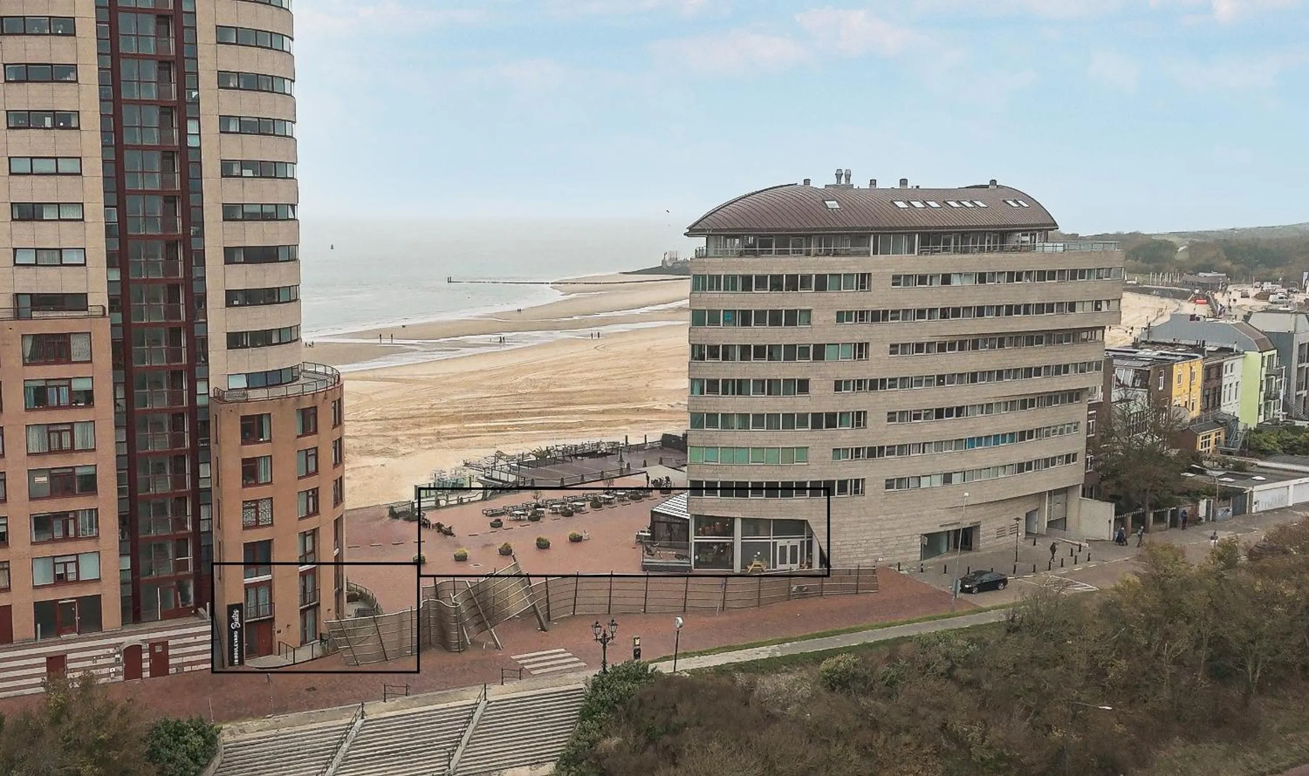 Property building in Suites Boulevard 17