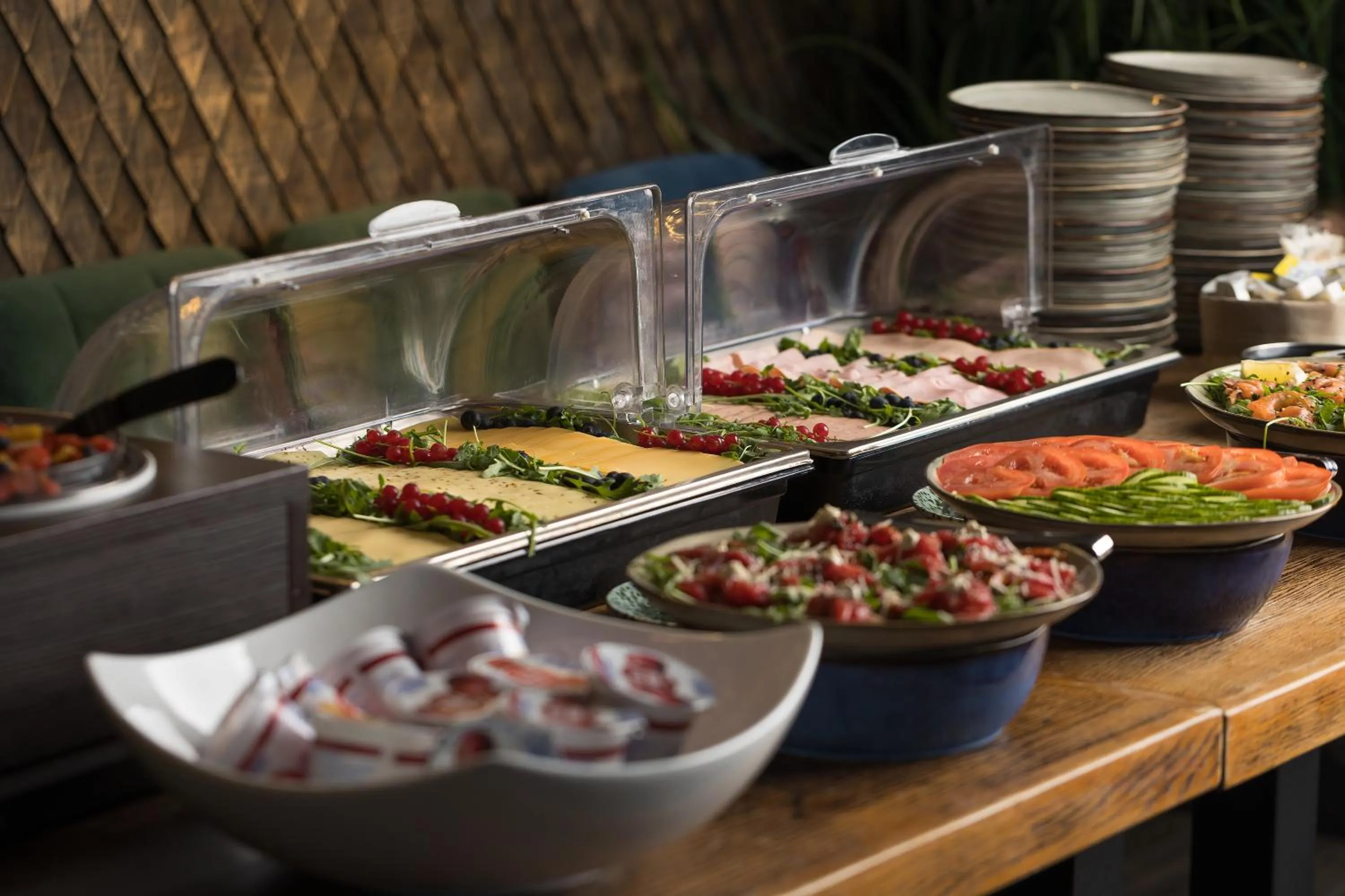 Buffet breakfast in Suites Boulevard 17