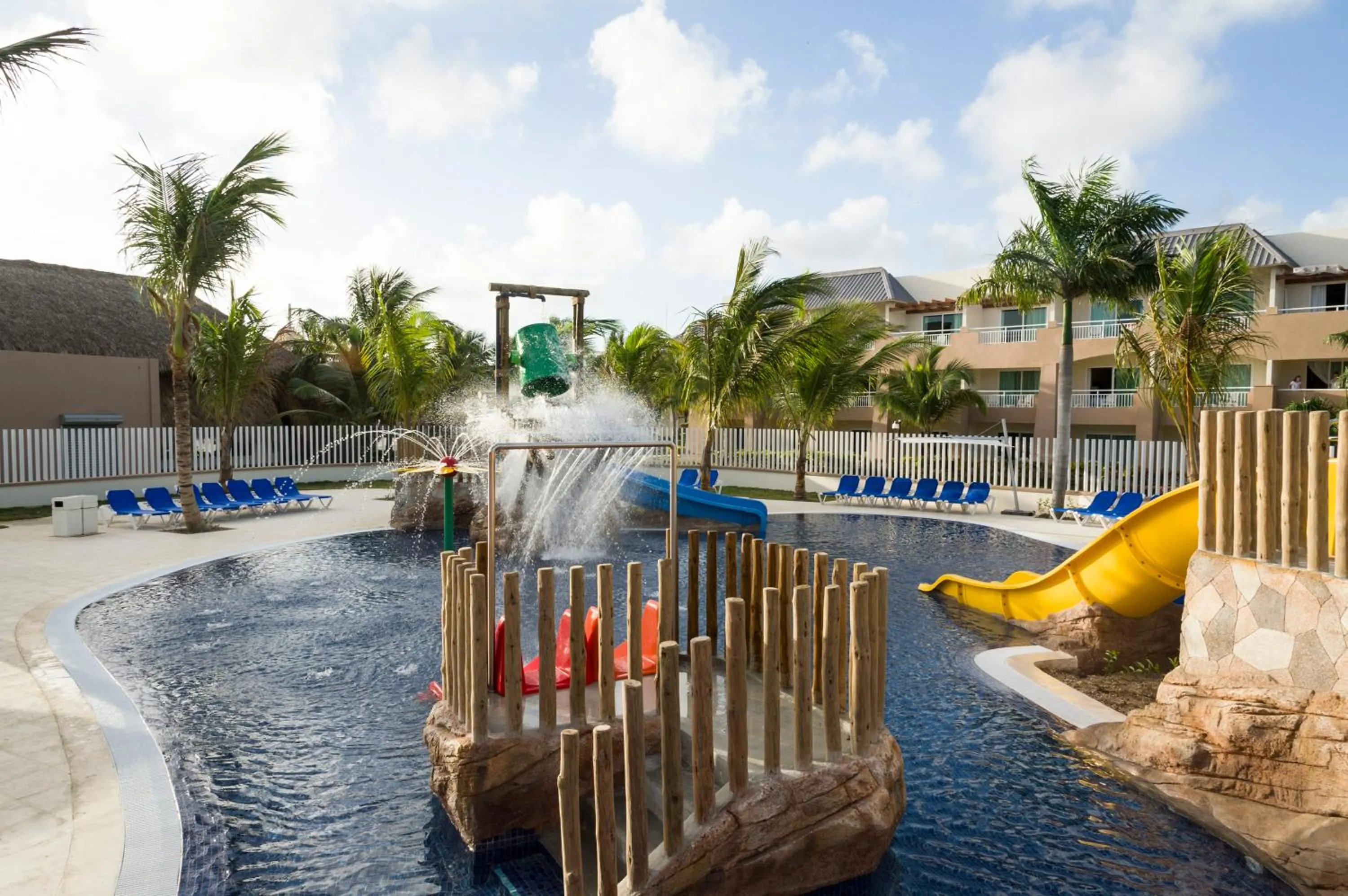 Swimming pool in Royalton Punta Cana, An Autograph Collection All-Inclusive Resort & Casino