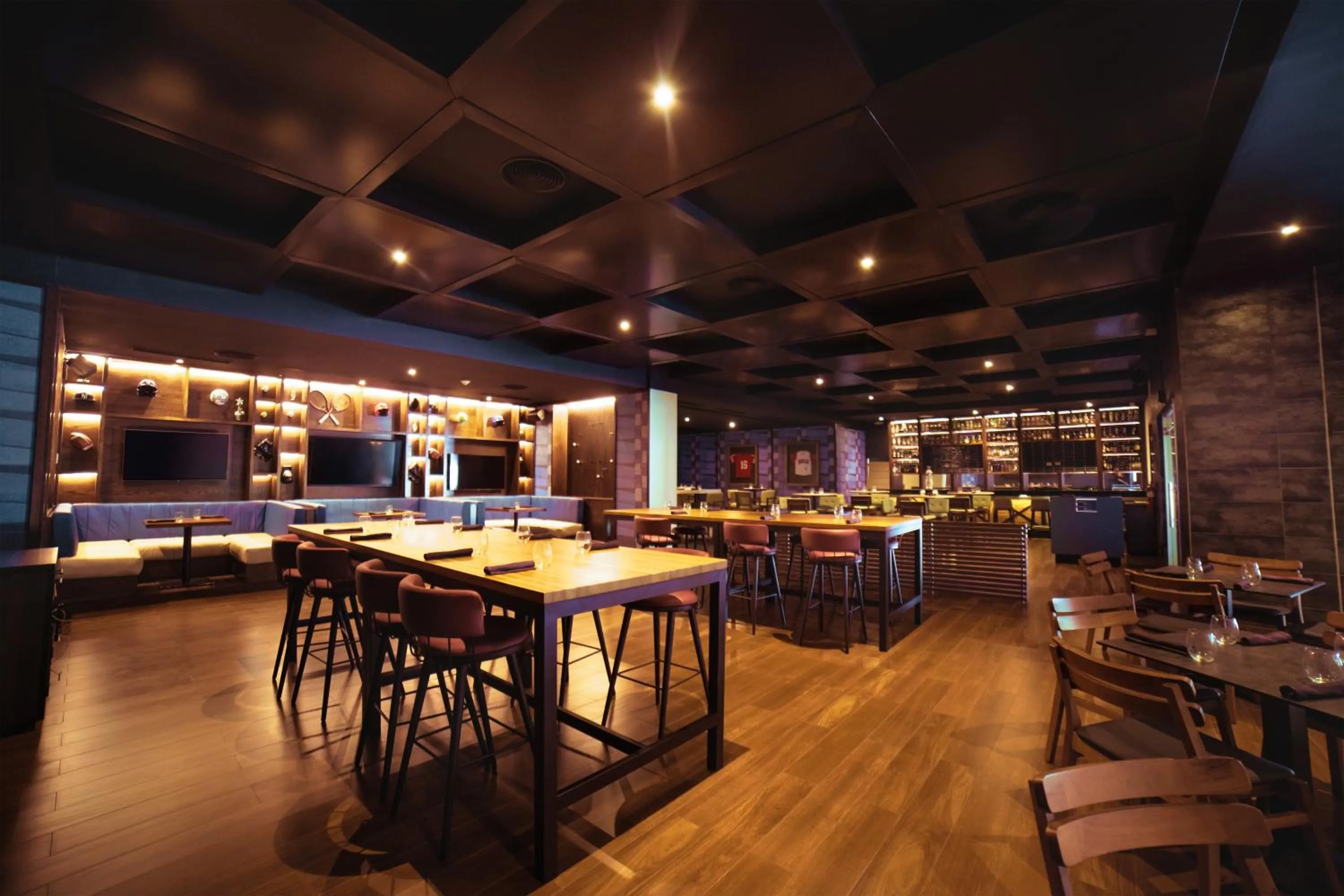 Lounge or bar in Royalton Punta Cana, An Autograph Collection All-Inclusive Resort & Casino