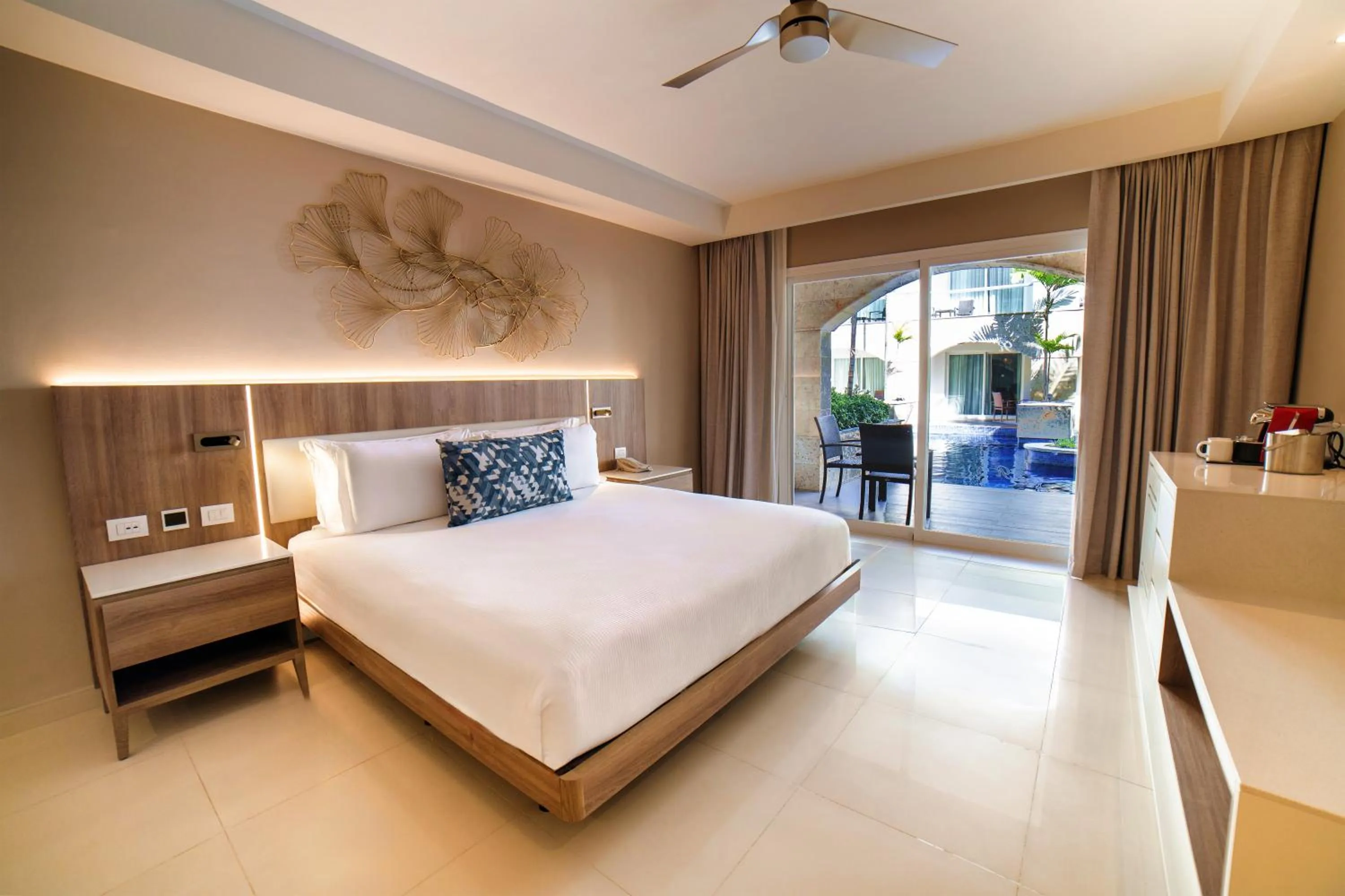 Bedroom, Bed in Royalton Punta Cana, An Autograph Collection All-Inclusive Resort & Casino
