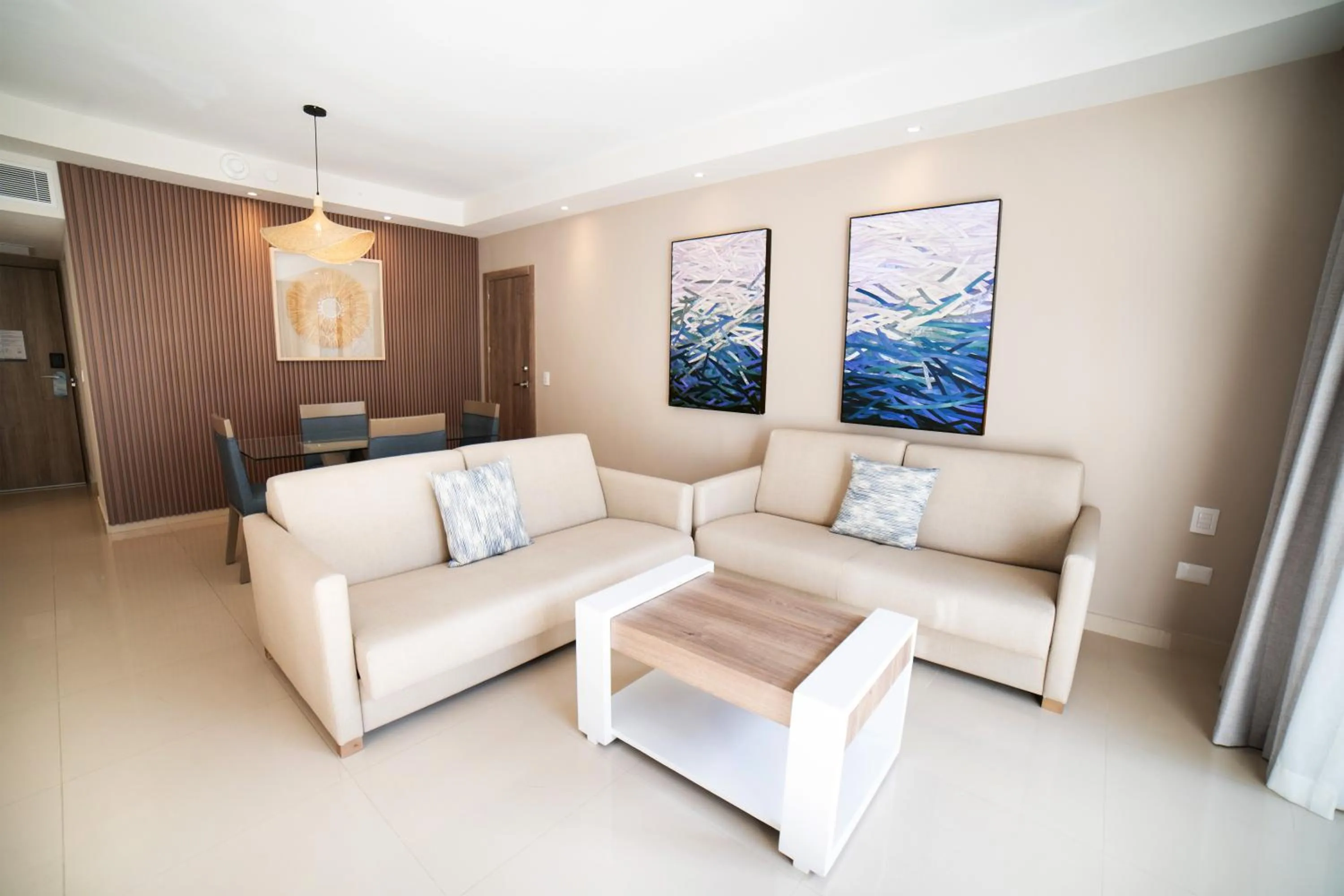 Living room in Royalton Punta Cana, An Autograph Collection All-Inclusive Resort & Casino