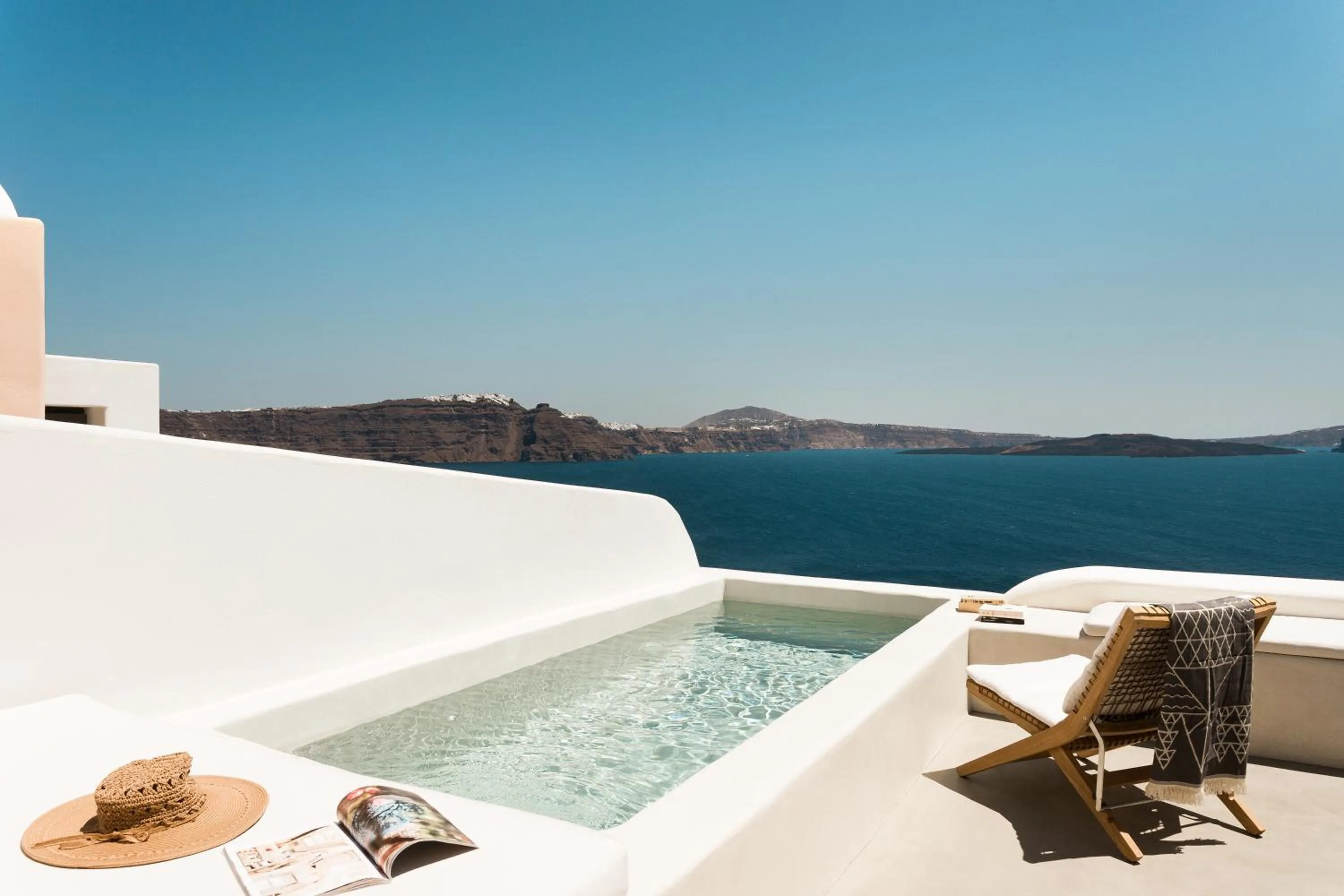 Swimming pool in Armenaki