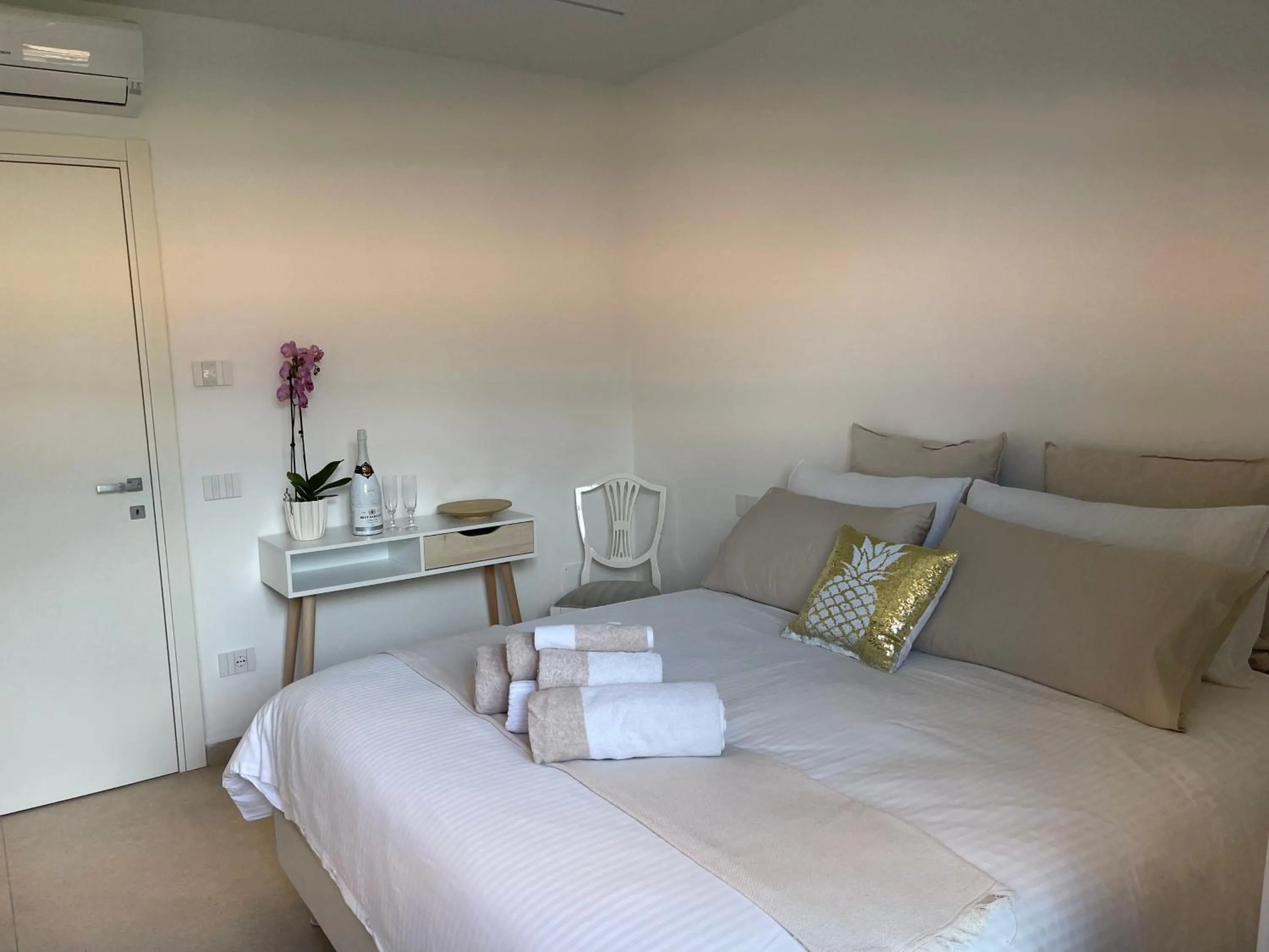 Bed in B&B Am Gardasee blick