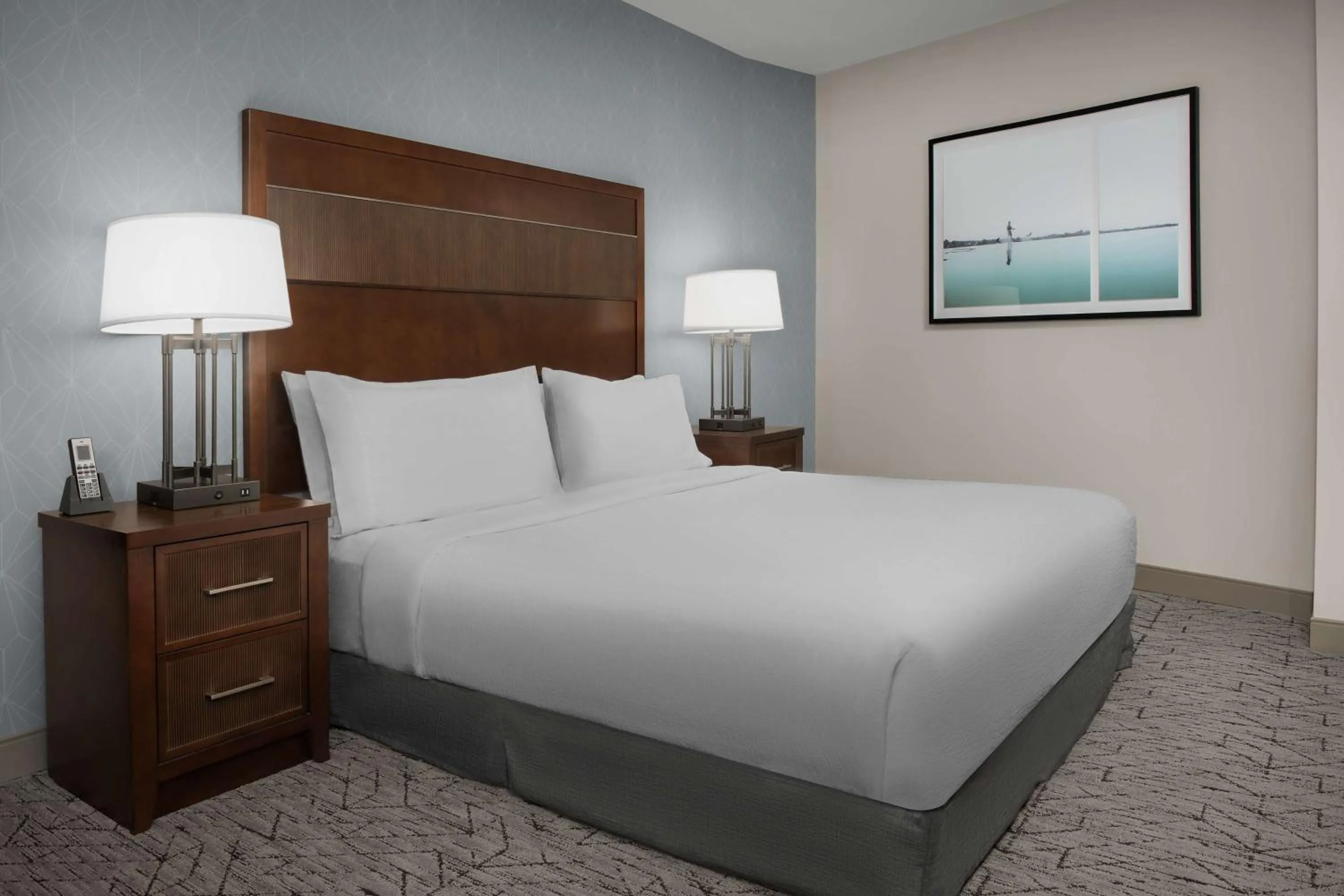 Bed in Embassy Suites Springfield