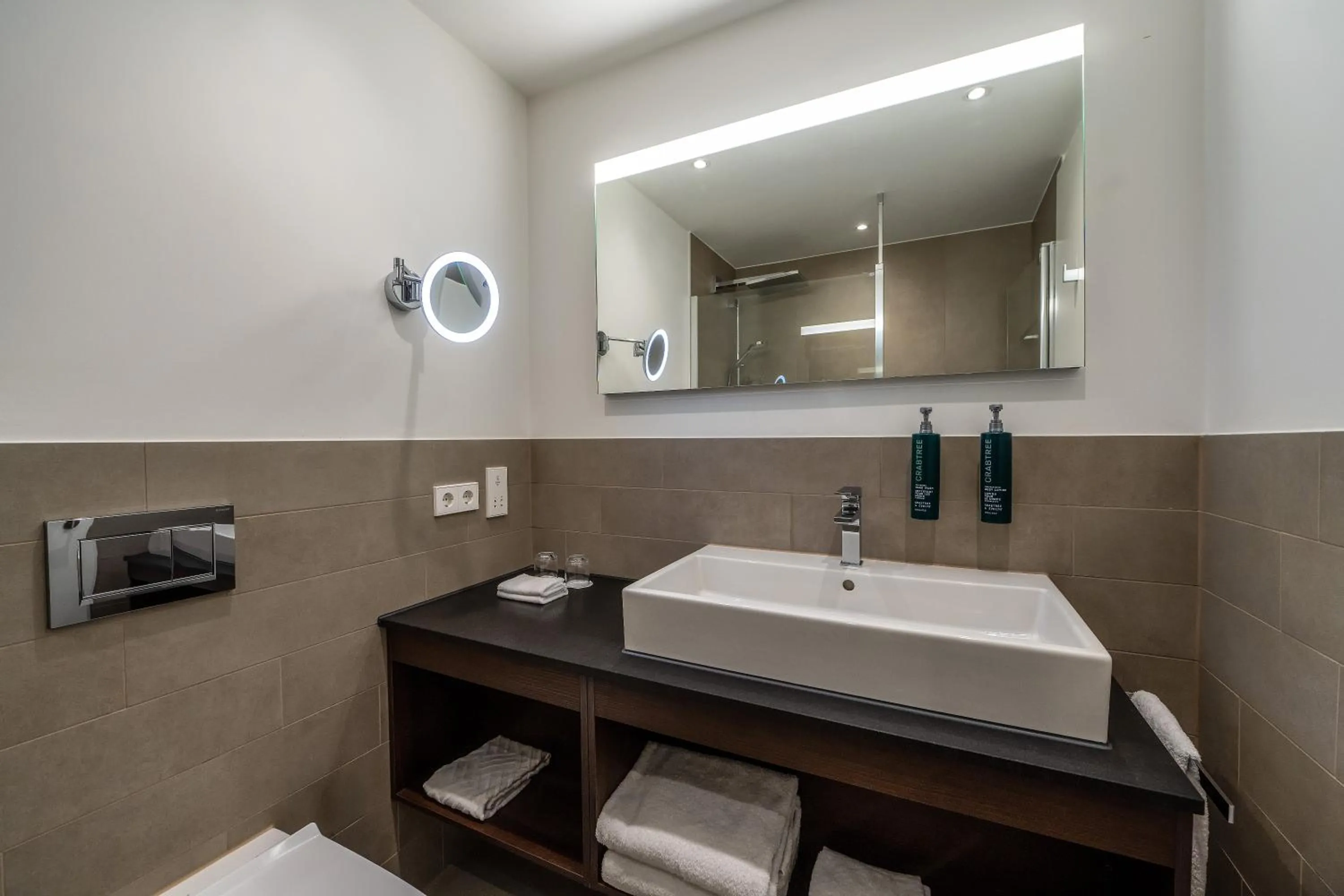 Bathroom in Hilton Mainz