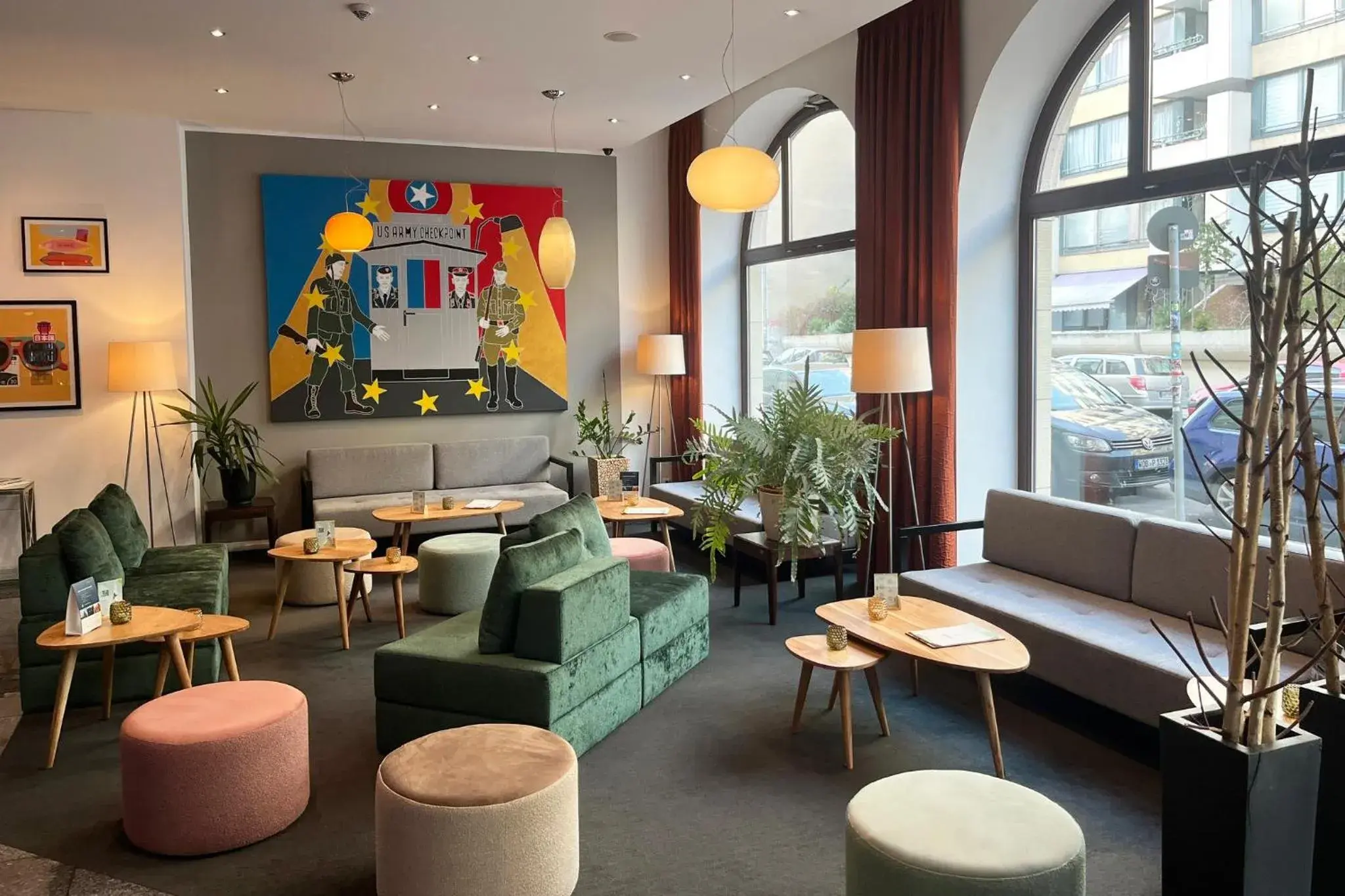 Property building in Garner Hotel Berlin - Checkpoint Charlie by IHG Property building in Garner Hotel Berlin - Checkpoint Charlie by IHG