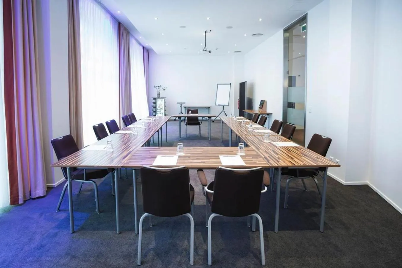 Meeting/conference room in Garner Hotel Berlin - Checkpoint Charlie by IHG