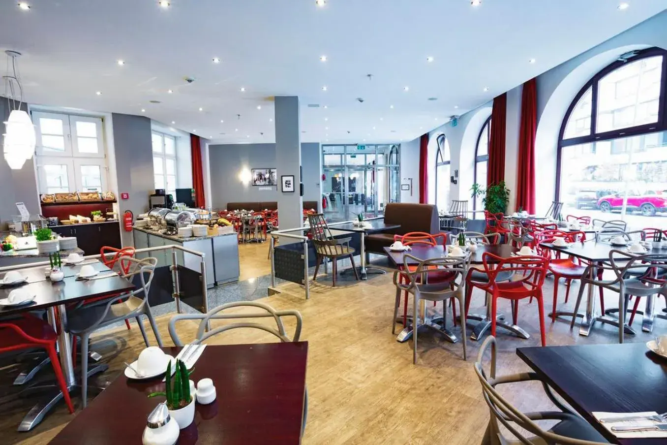 Breakfast in Garner Hotel Berlin - Checkpoint Charlie by IHG Breakfast in Garner Hotel Berlin - Checkpoint Charlie by IHG