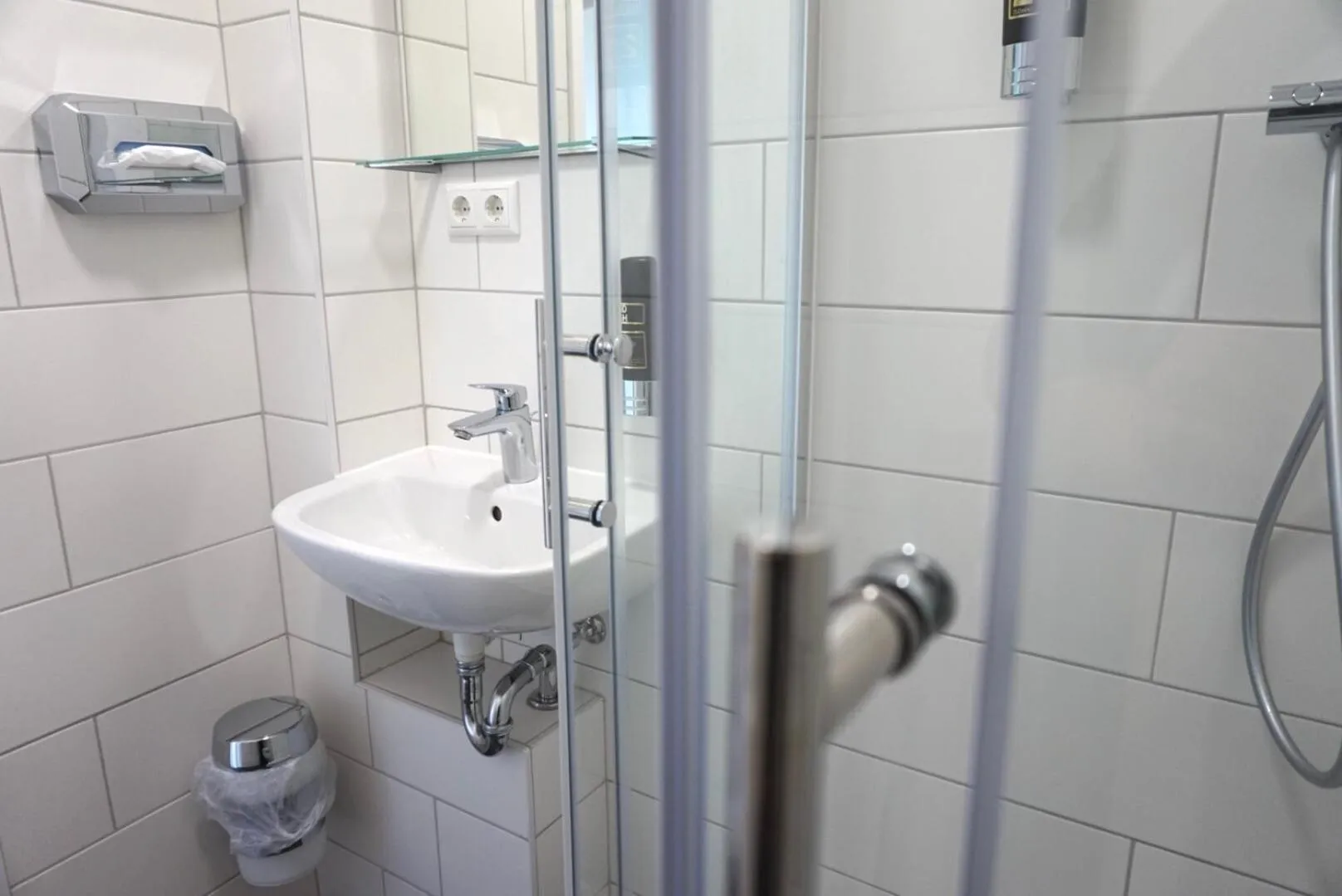 Shower in Apartment Hotel Wittenau