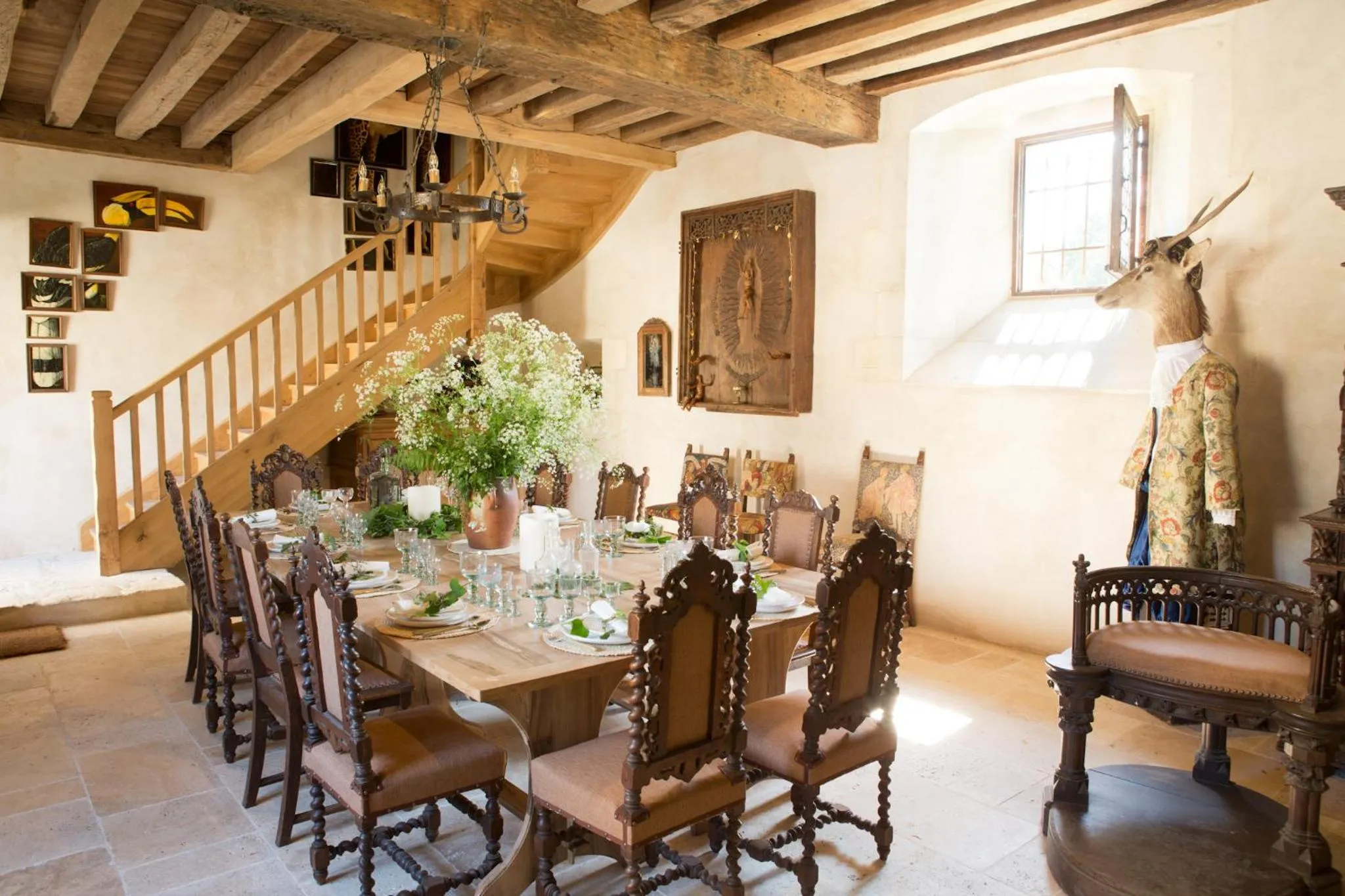 Restaurant/places to eat in Château de Bois Charmant