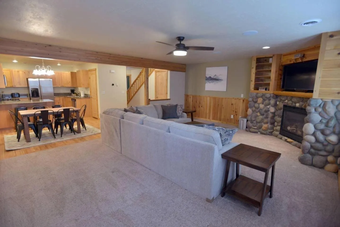 Living room in Mountain Therapy by Casago McCall - Donerightmanagement