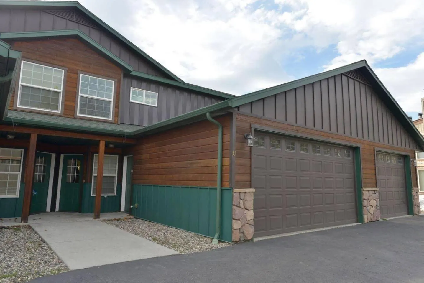 Property building in Mountain Therapy by Casago McCall - Donerightmanagement