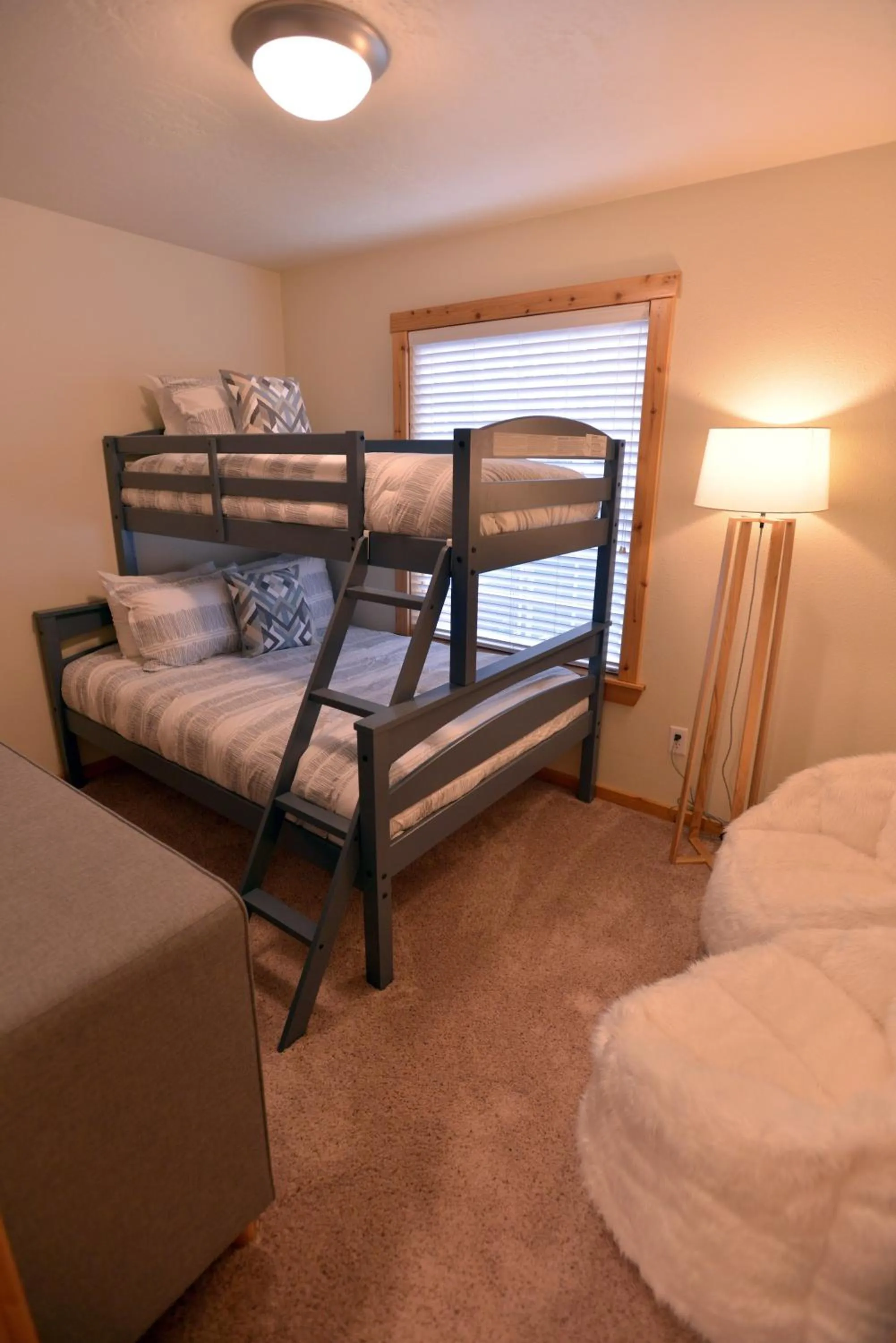 Bed in Mountain Therapy by Casago McCall - Donerightmanagement