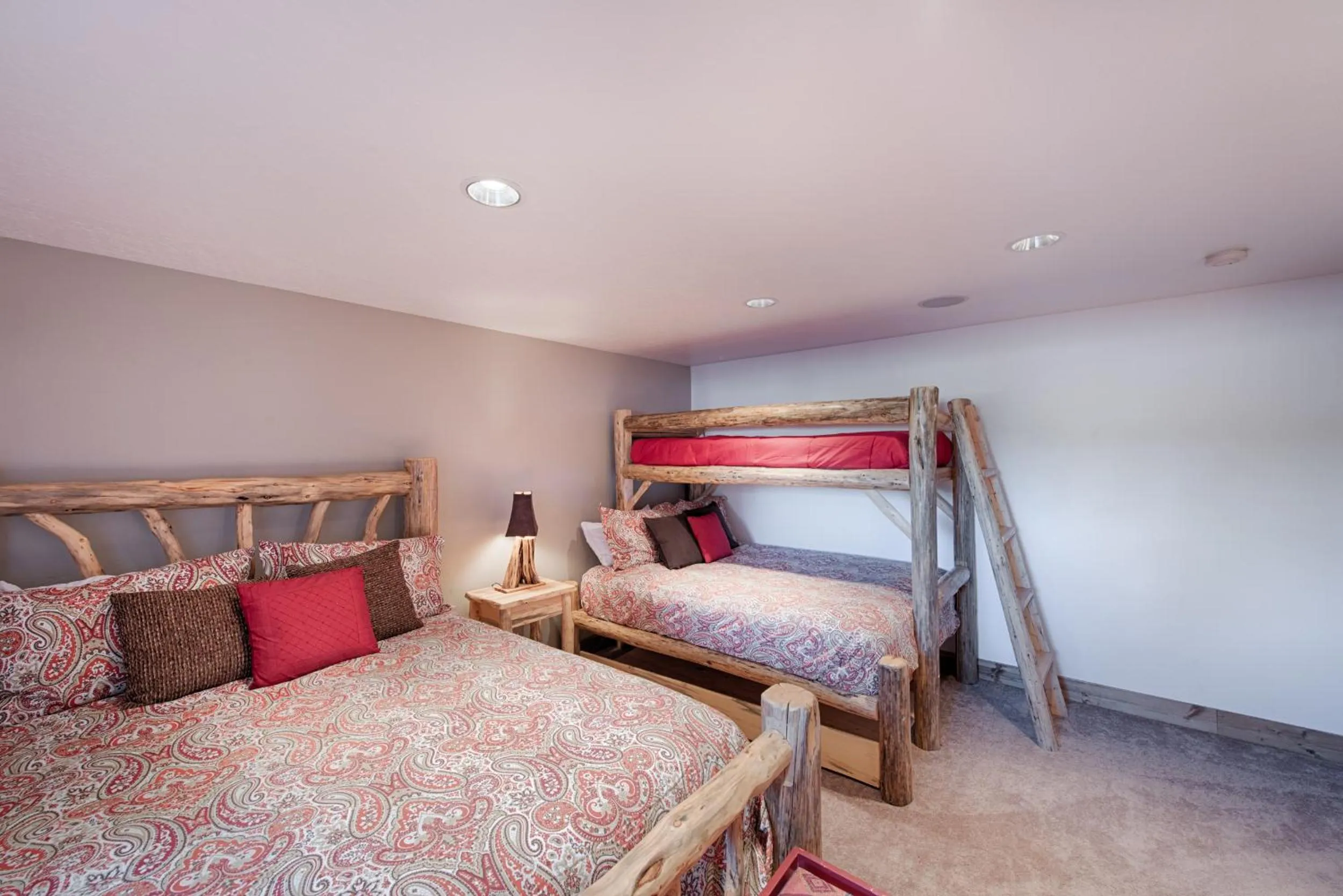 Bed in Broken Ridge Ranch by Casago McCall - Donerightmanagement