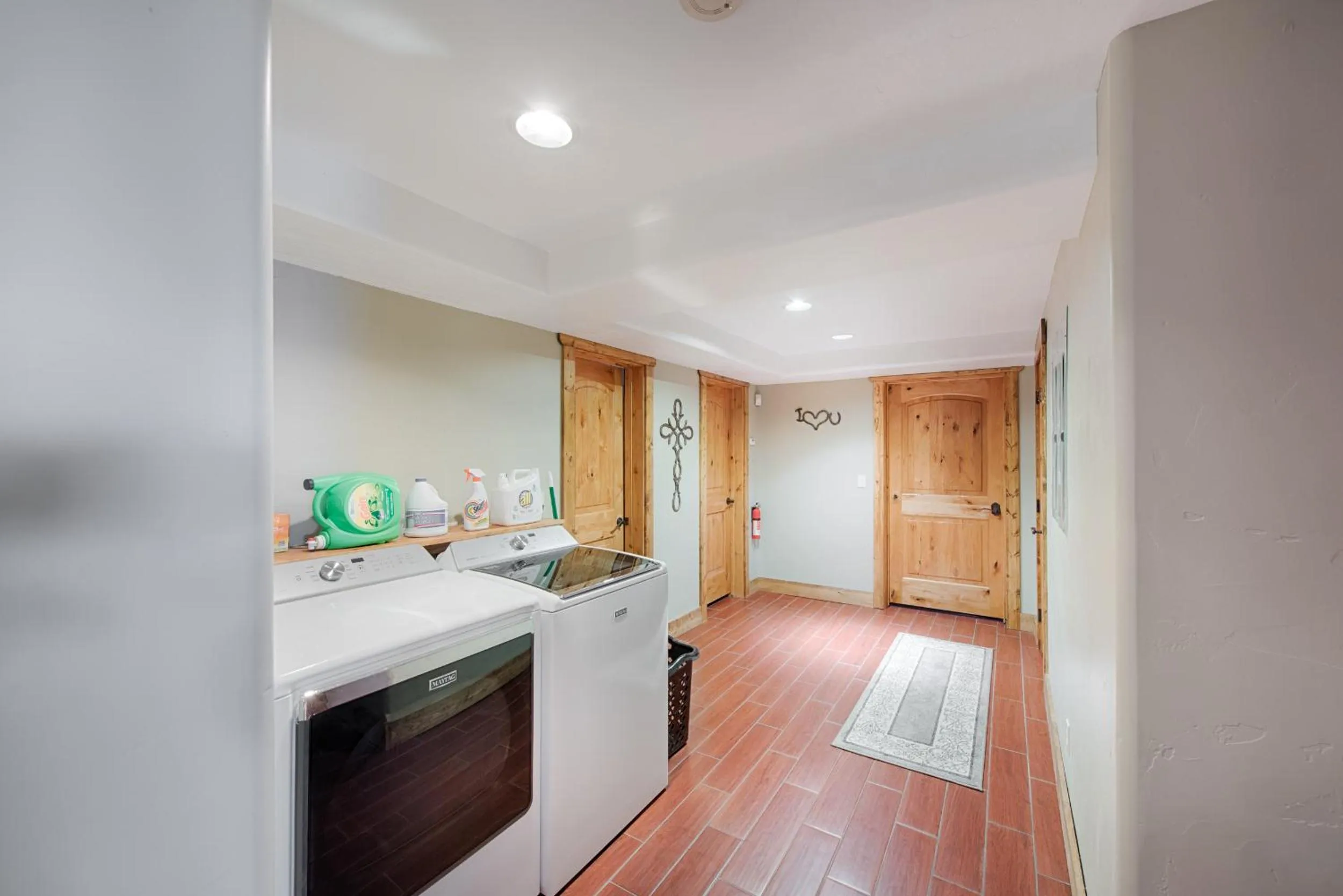 Broken Ridge Ranch by Casago McCall - Donerightmanagement