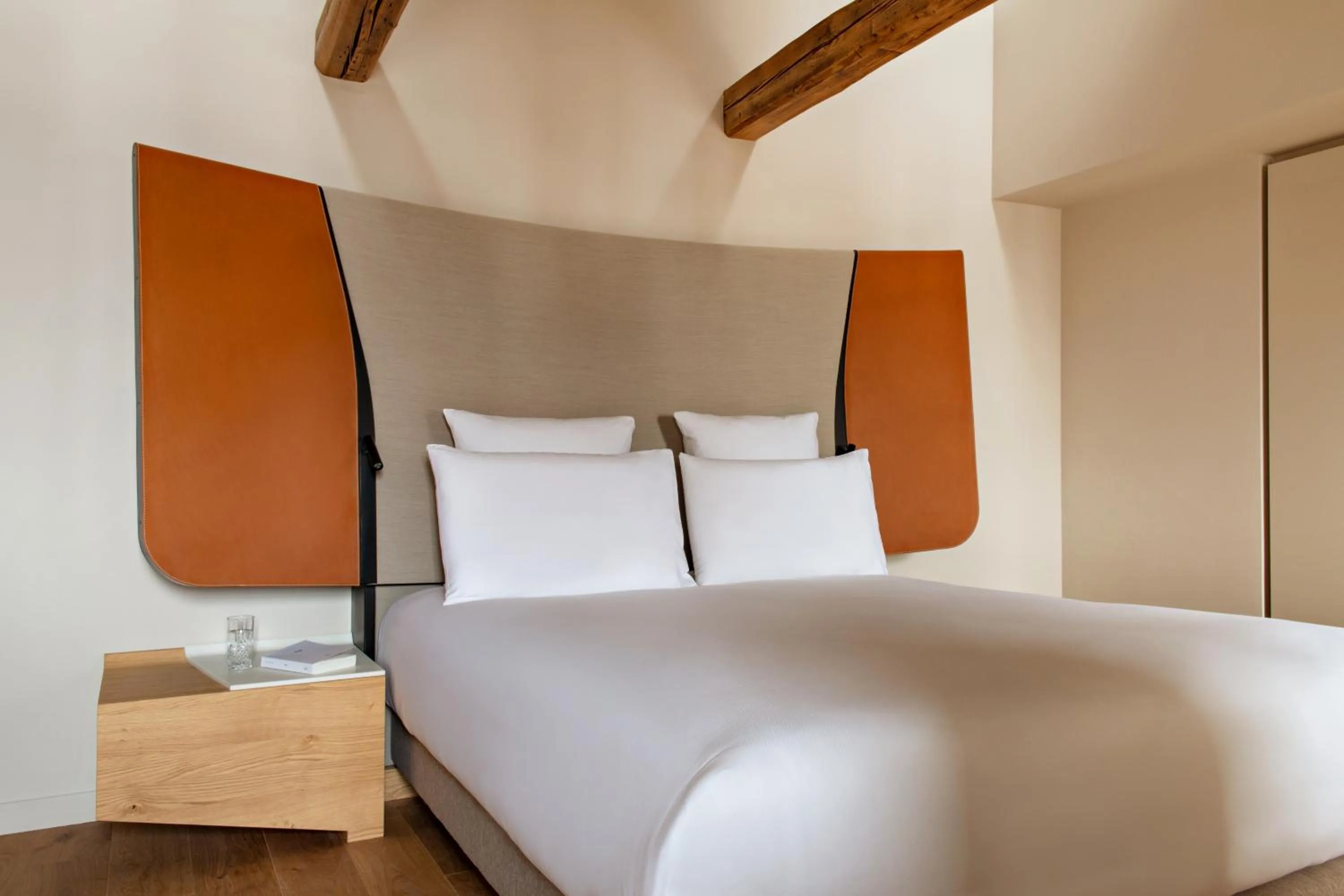 Bedroom, Bed in Hotel Les Haras