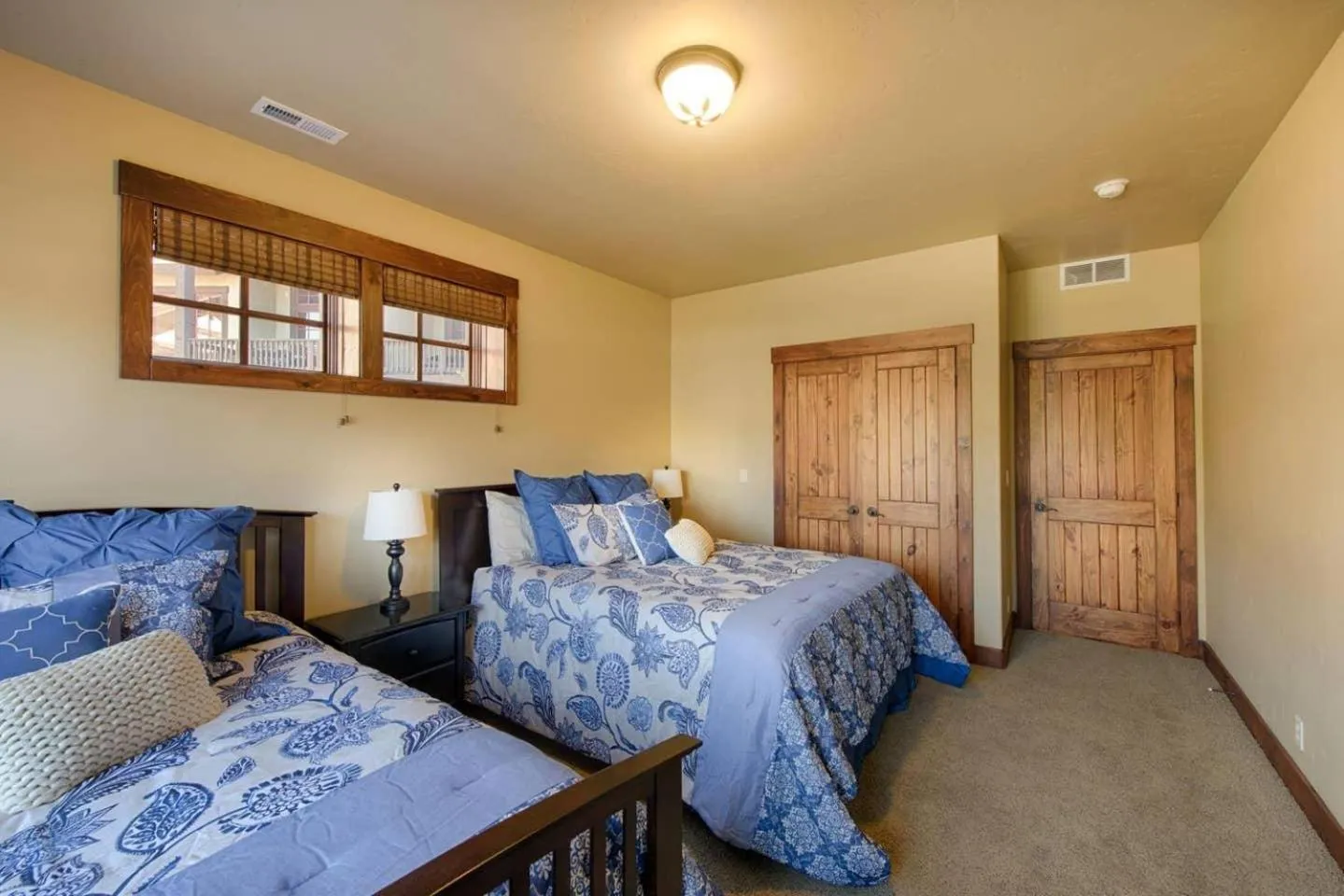 Bedroom, Bed in Greystone on Payette Lake by Casago McCall - Donerightmanagement