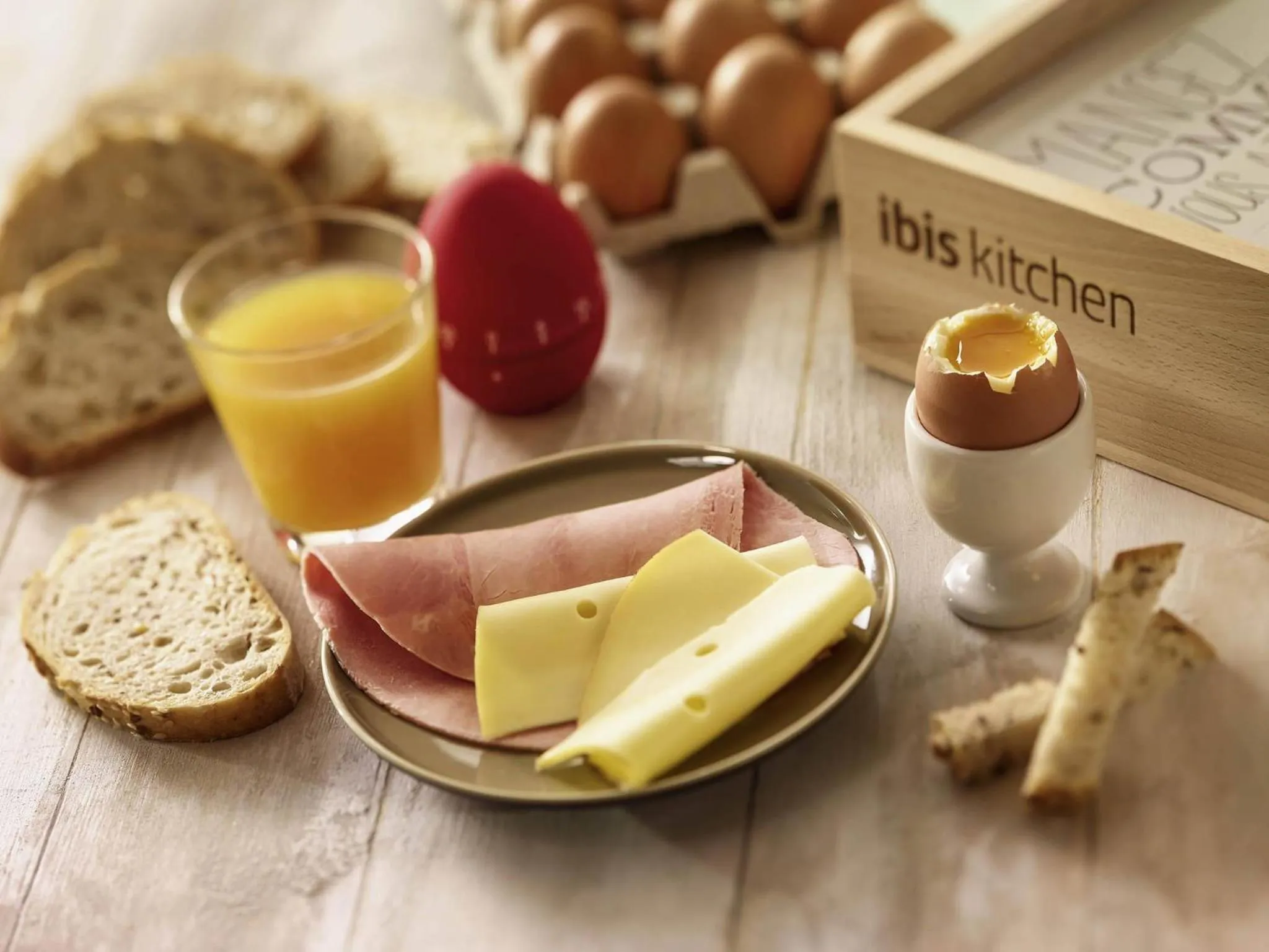 Breakfast in ibis Clermont Ferrand Nord Riom