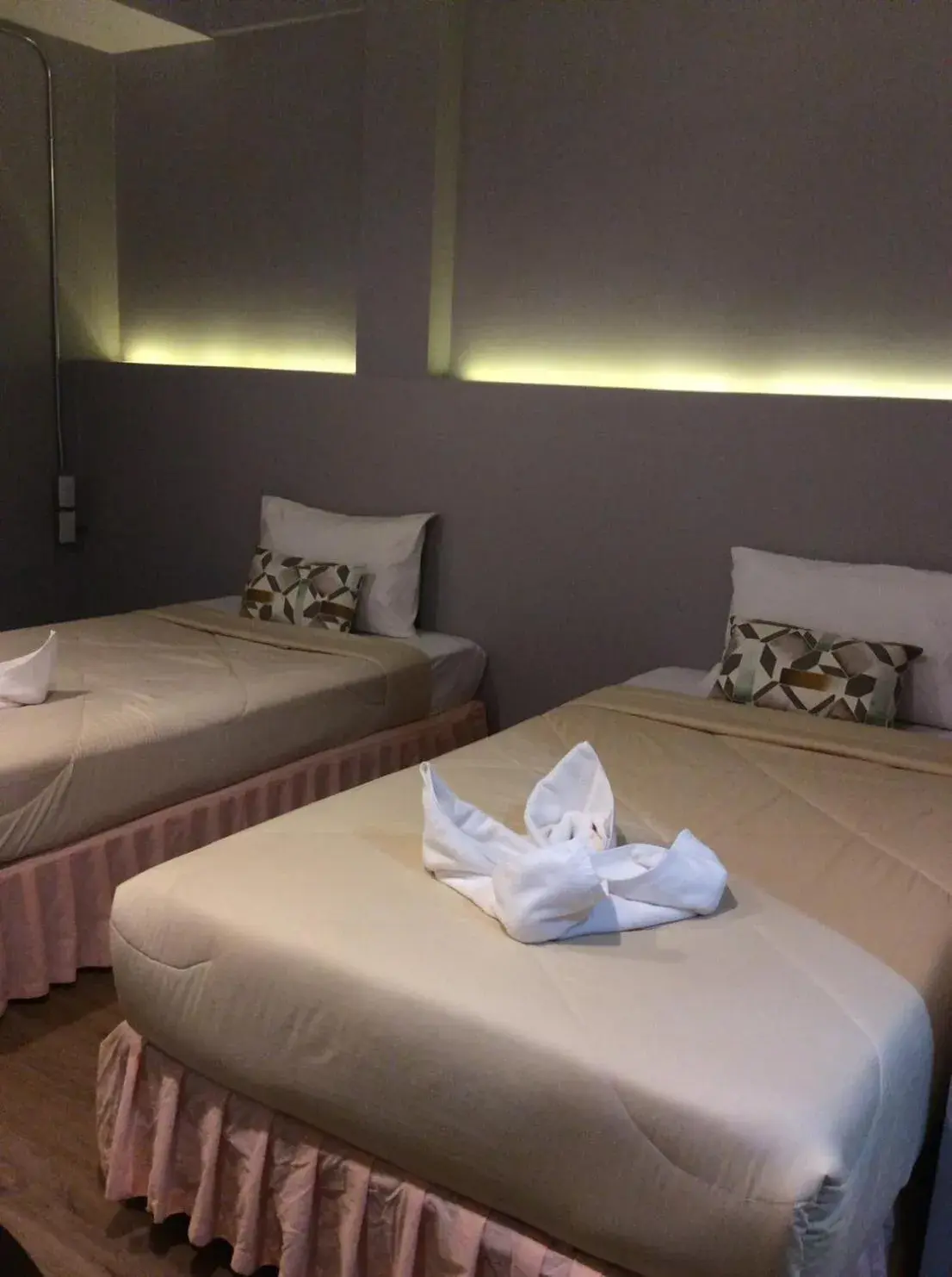 Superior Twin Room in Polkadot Hostel Superior Twin Room in Polkadot Hostel