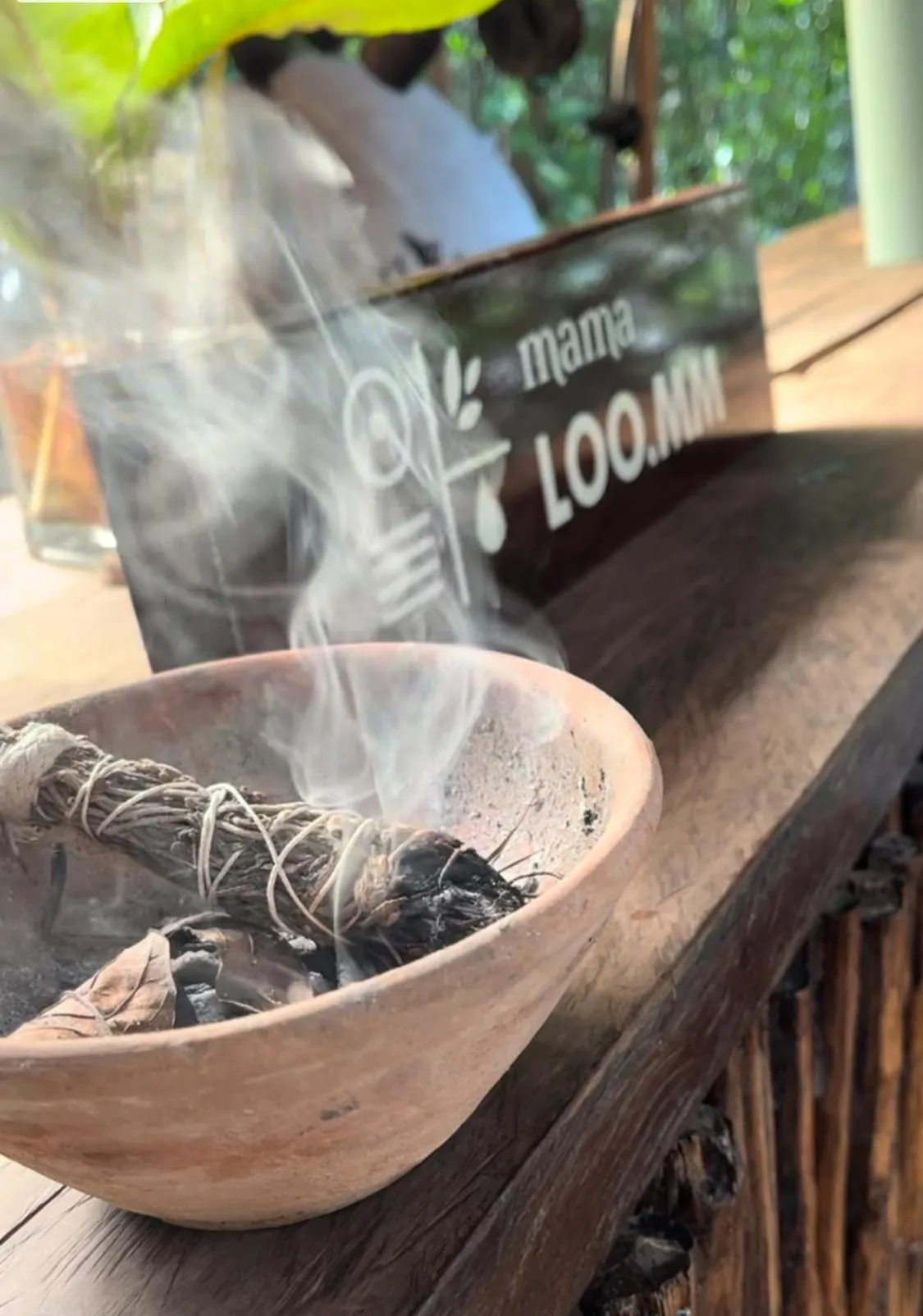 Decorative detail in Glamping Mama Loo mm