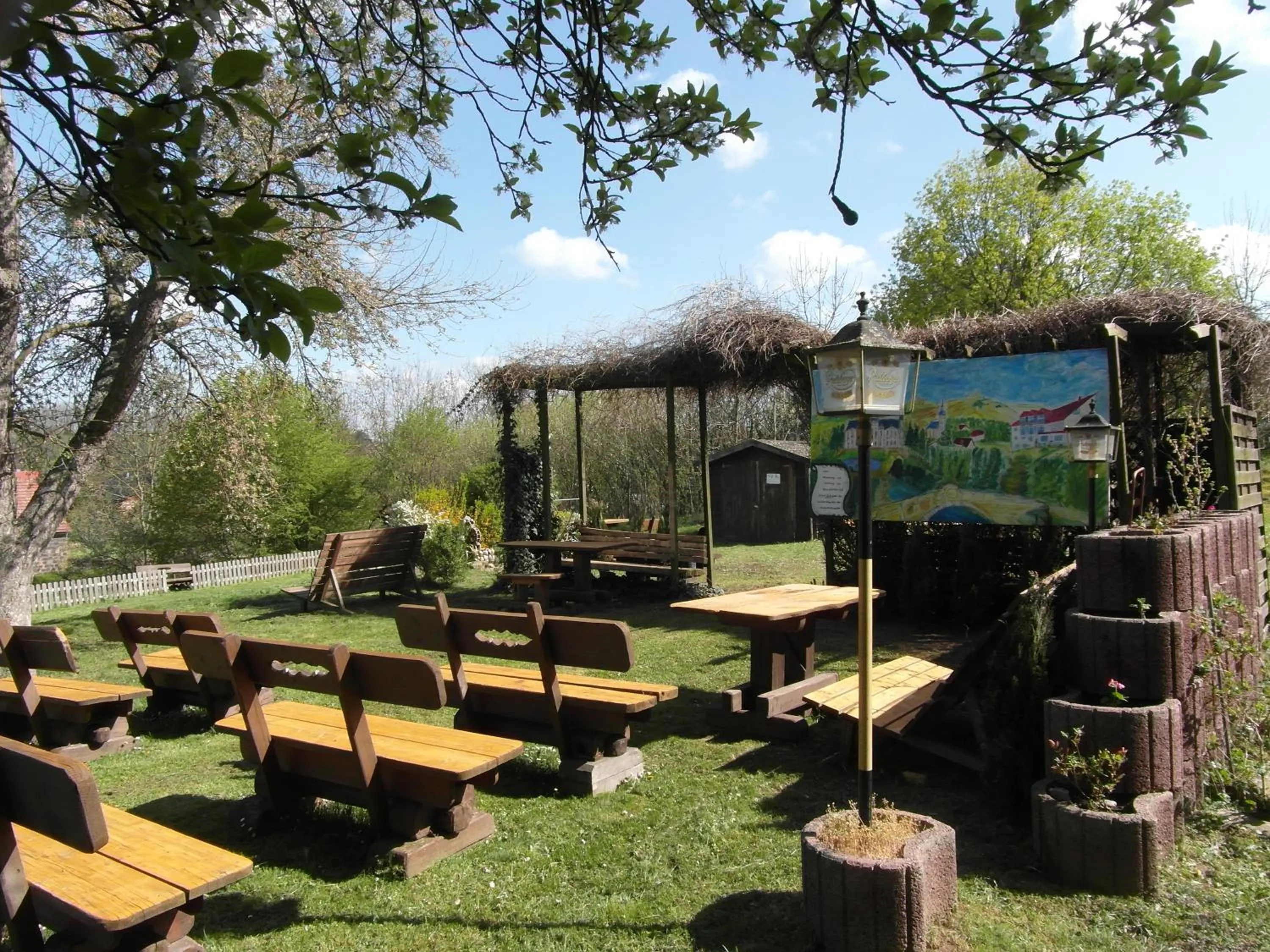 Facade/entrance in Landhotel BurgenBlick Garni & Tagungshotel