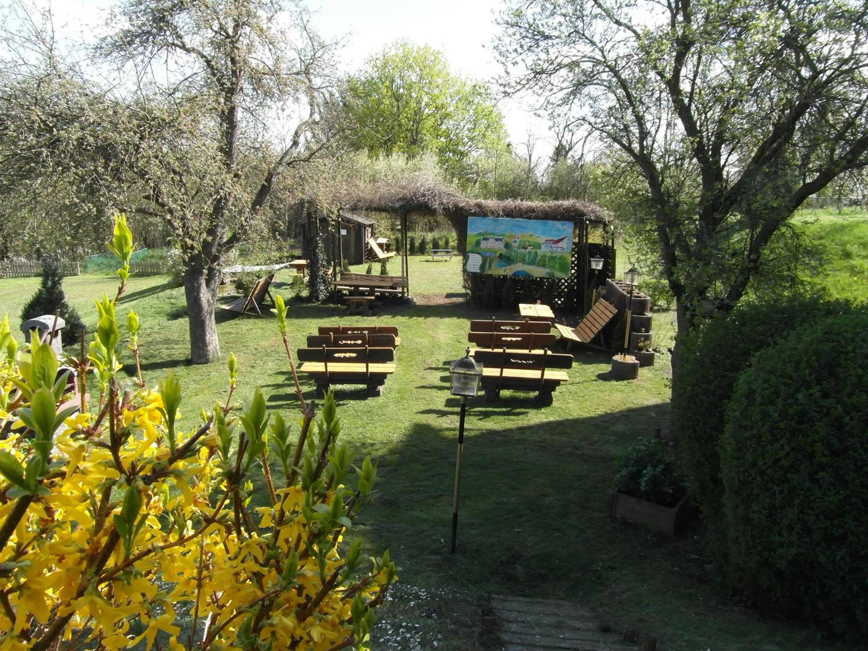 Garden in Landhotel BurgenBlick Garni & Tagungshotel