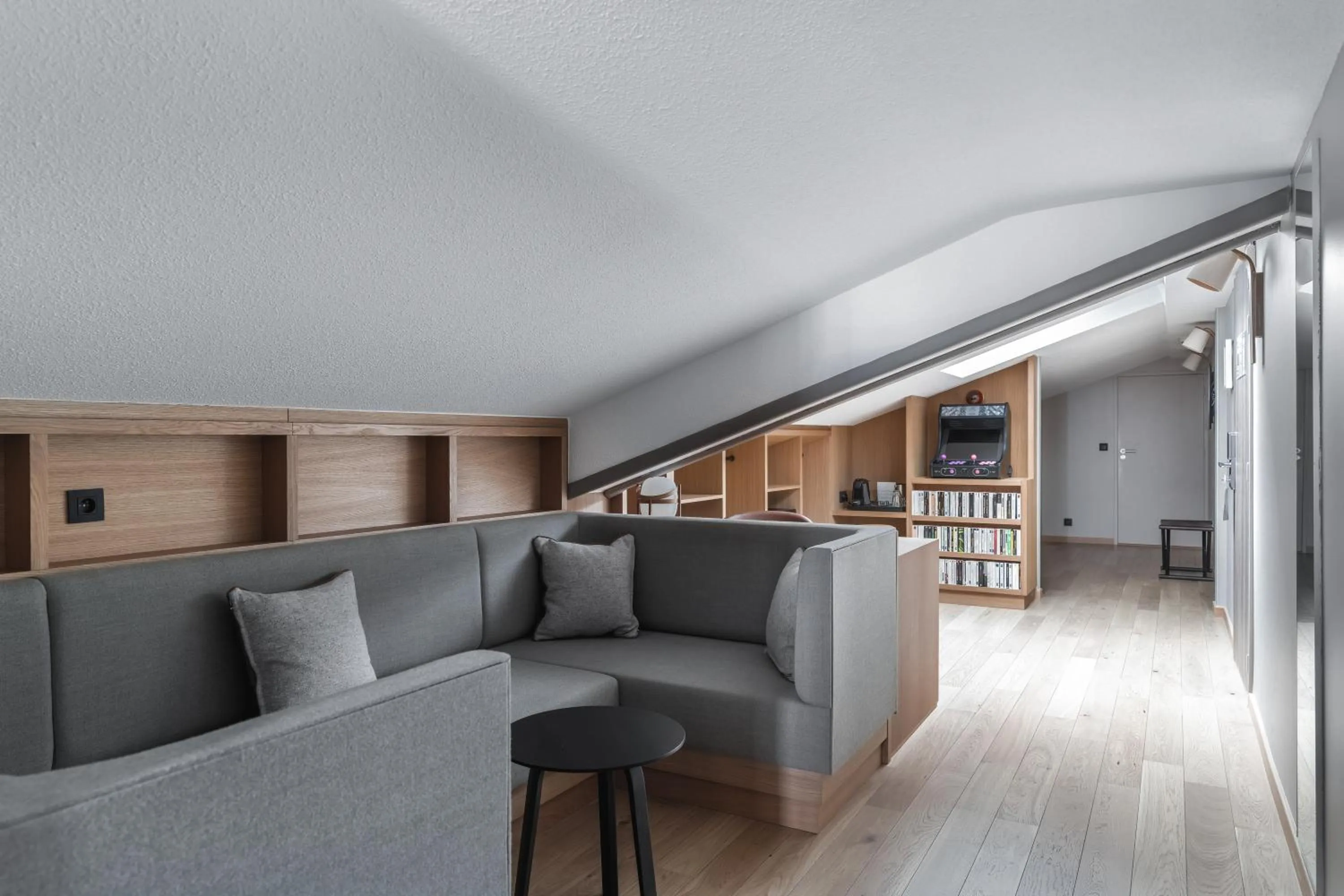 TV and multimedia in Heliopic Hotel & Spa