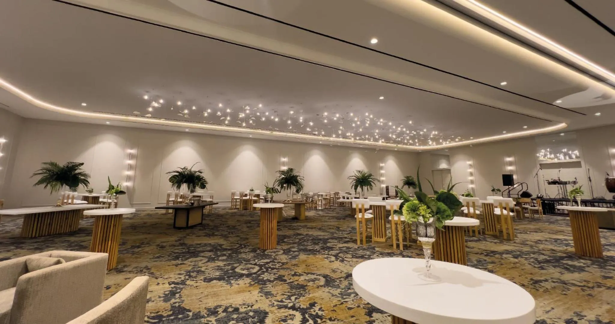 Meeting/conference room in Tikal Futura Hotel & Convention Center