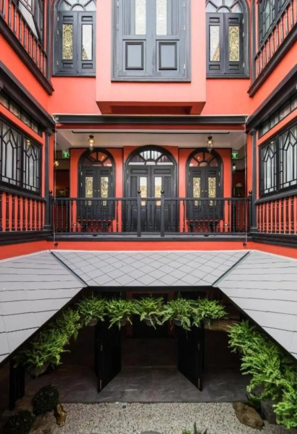 Property building in DE Phanakron Boutique Hotel